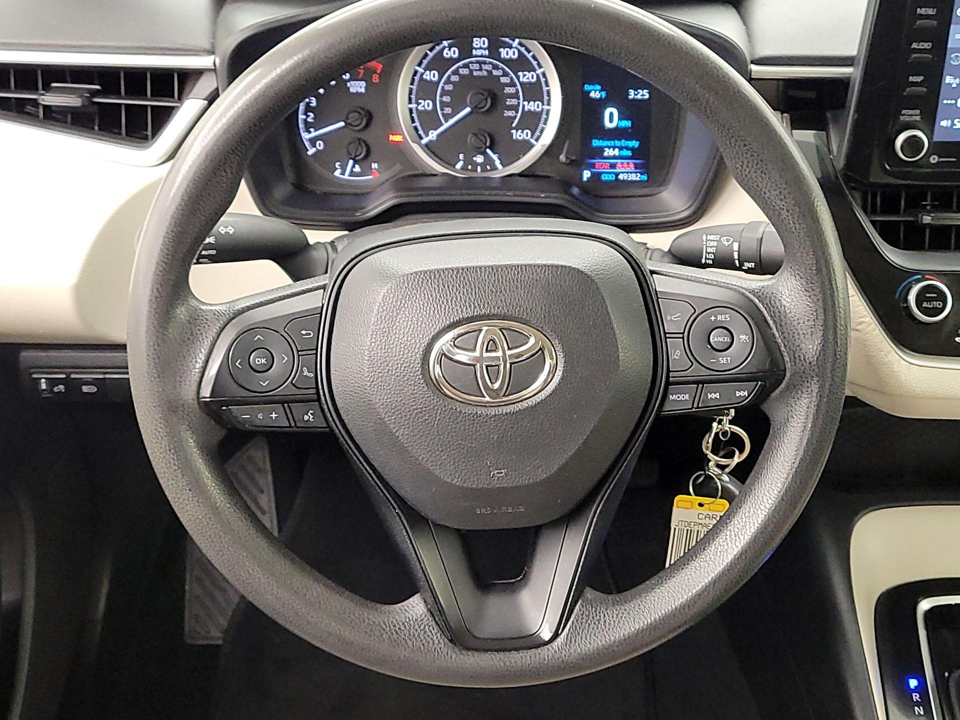 Thumbnail: 2022 Toyota Corolla - 10