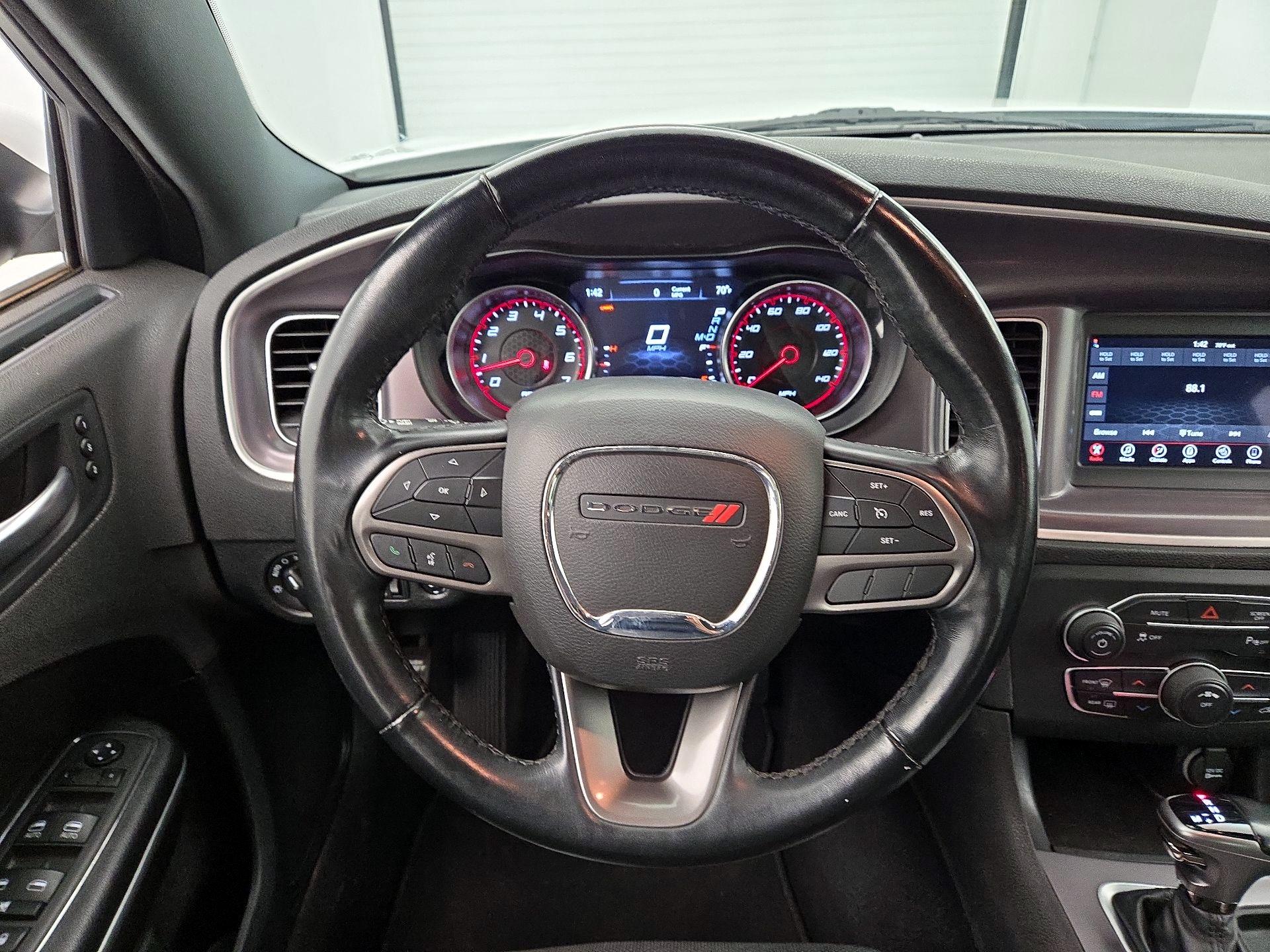 Thumbnail: 2022 Dodge Charger - 10