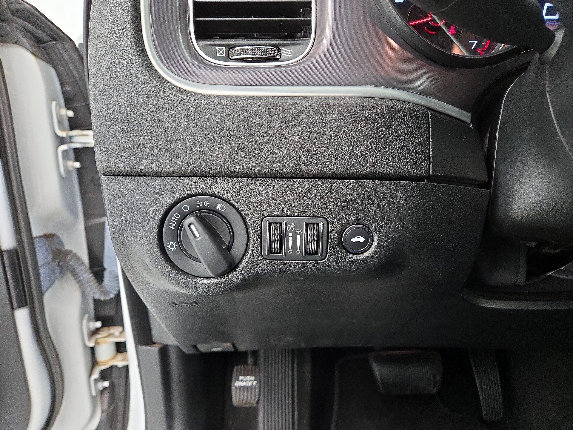 Thumbnail: 2022 Dodge Charger - 13