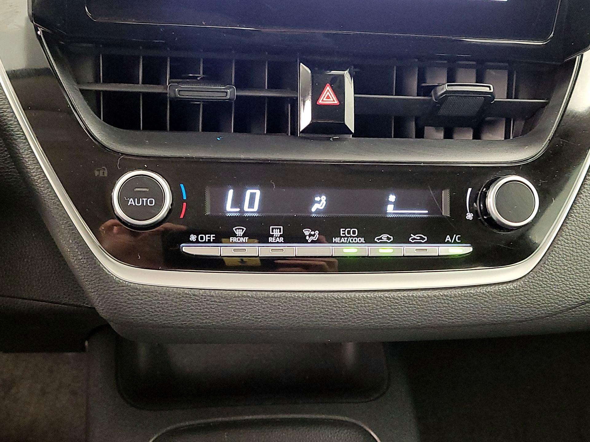 Thumbnail: 2024 Toyota Corolla - 16