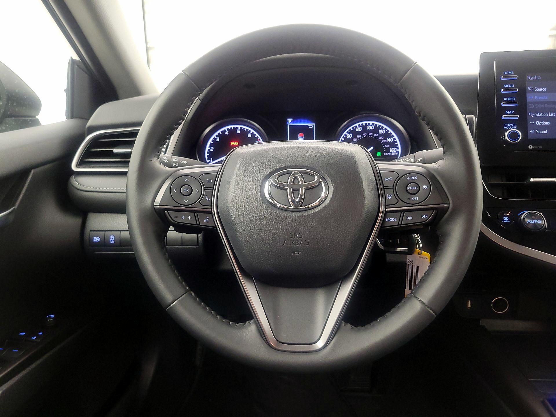 Thumbnail: 2024 Toyota Camry - 10