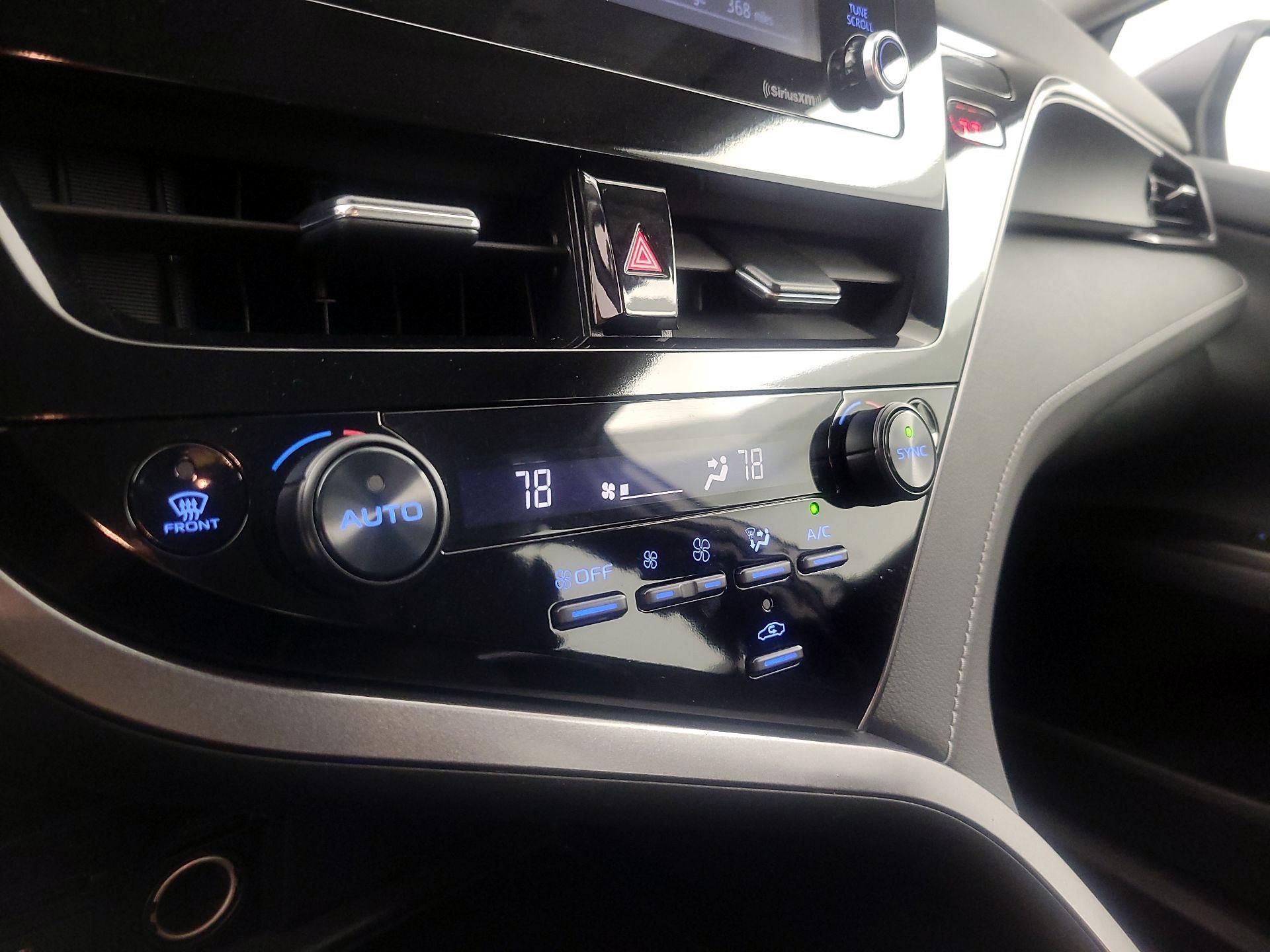 Thumbnail: 2024 Toyota Camry - 16