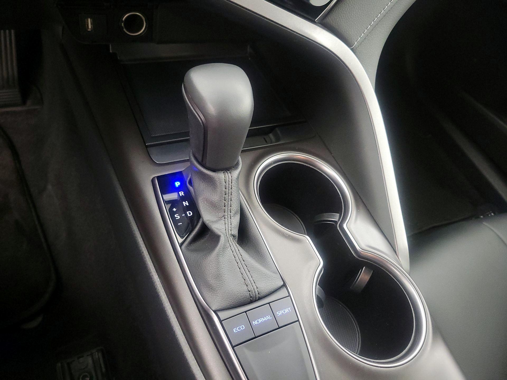 Thumbnail: 2024 Toyota Camry - 17