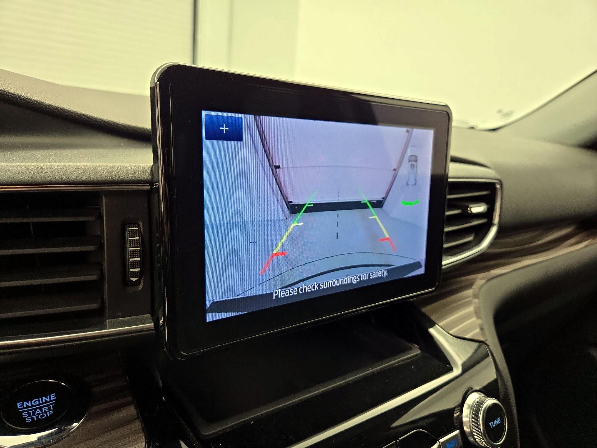 Thumbnail: 2023 Ford Explorer - 15