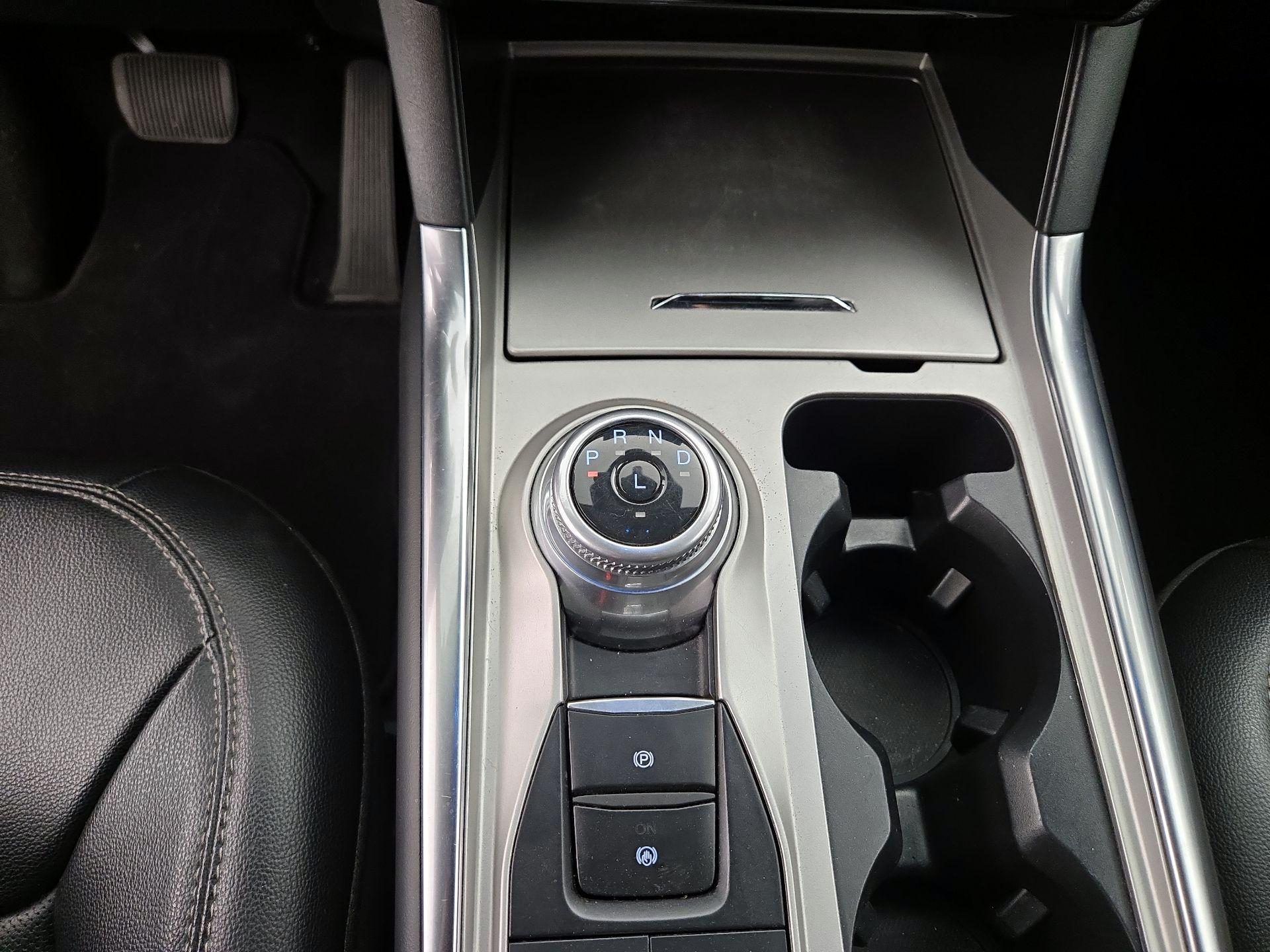 Thumbnail: 2023 Ford Explorer - 18