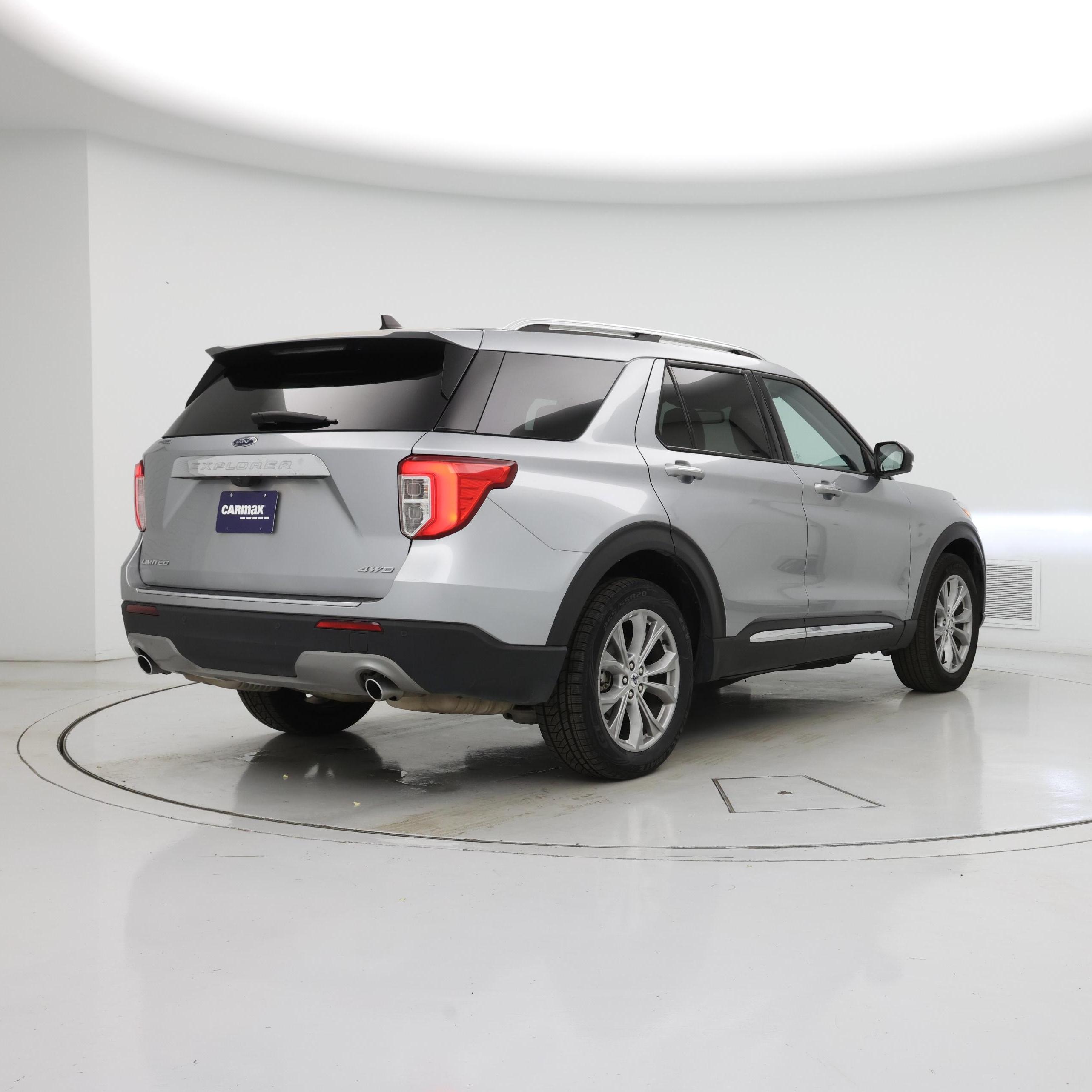 Thumbnail: 2023 Ford Explorer - 8