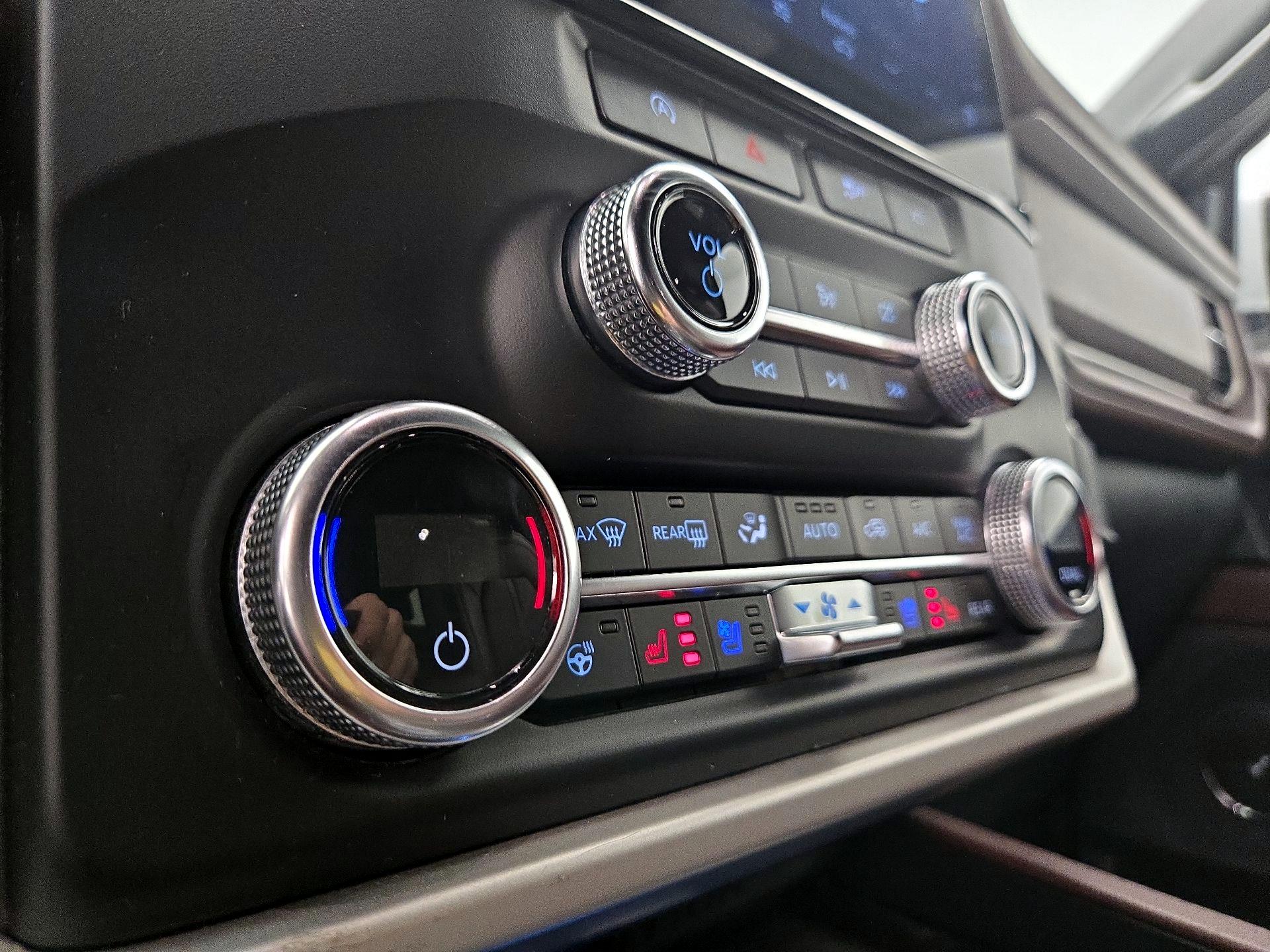 Thumbnail: 2024 Ford Expedition MAX - 17