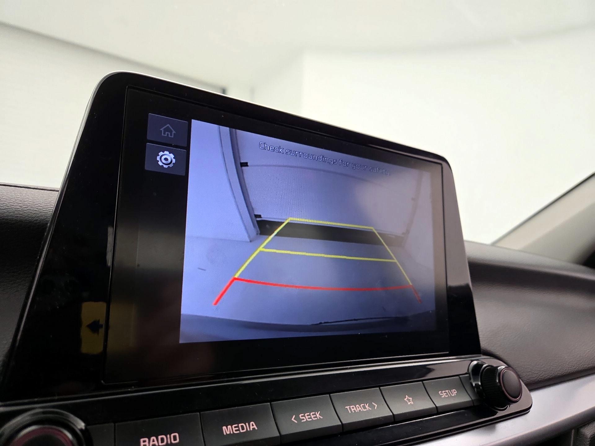 Thumbnail: 2022 Kia Forte - 14