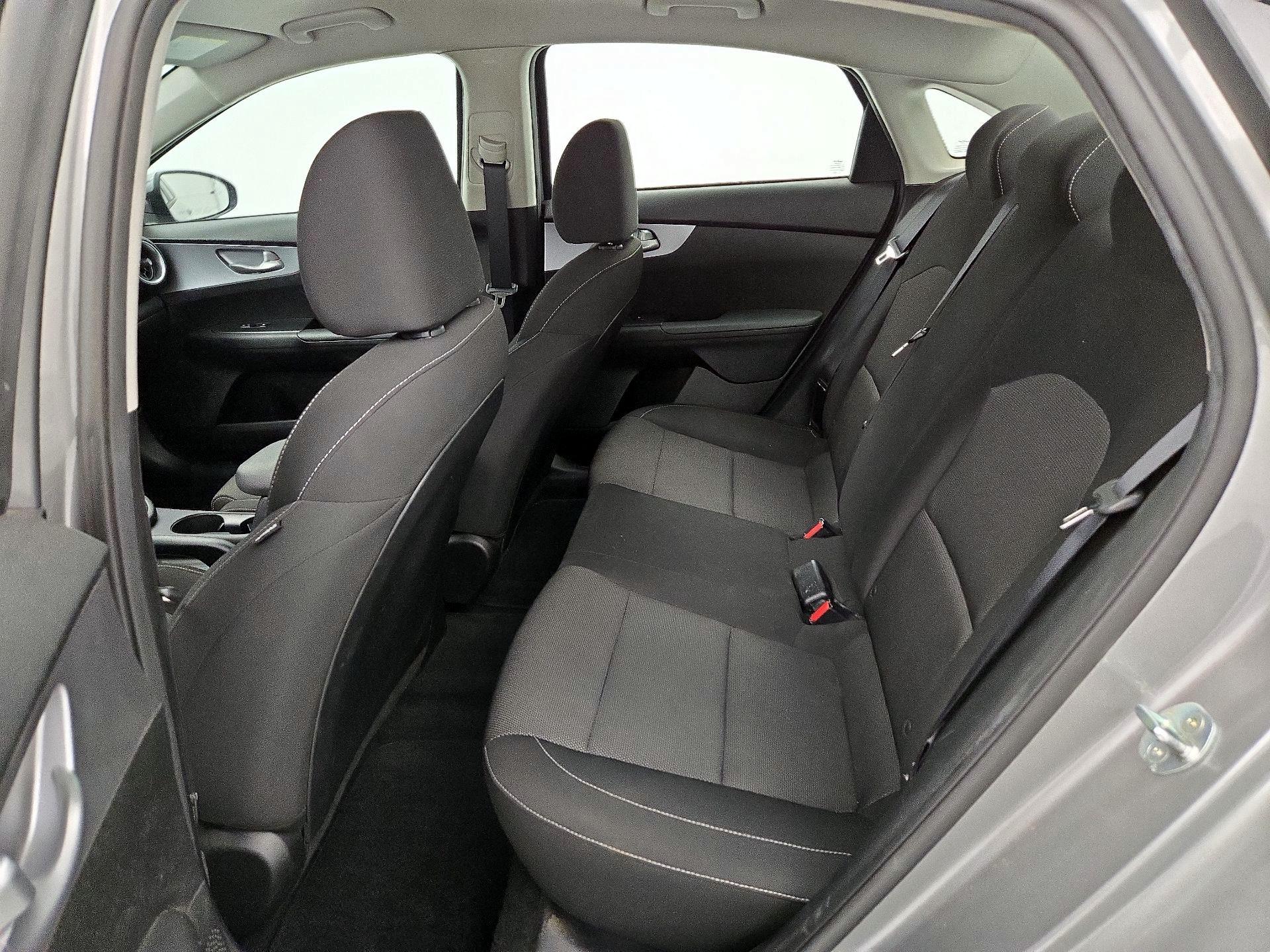 Thumbnail: 2022 Kia Forte - 19