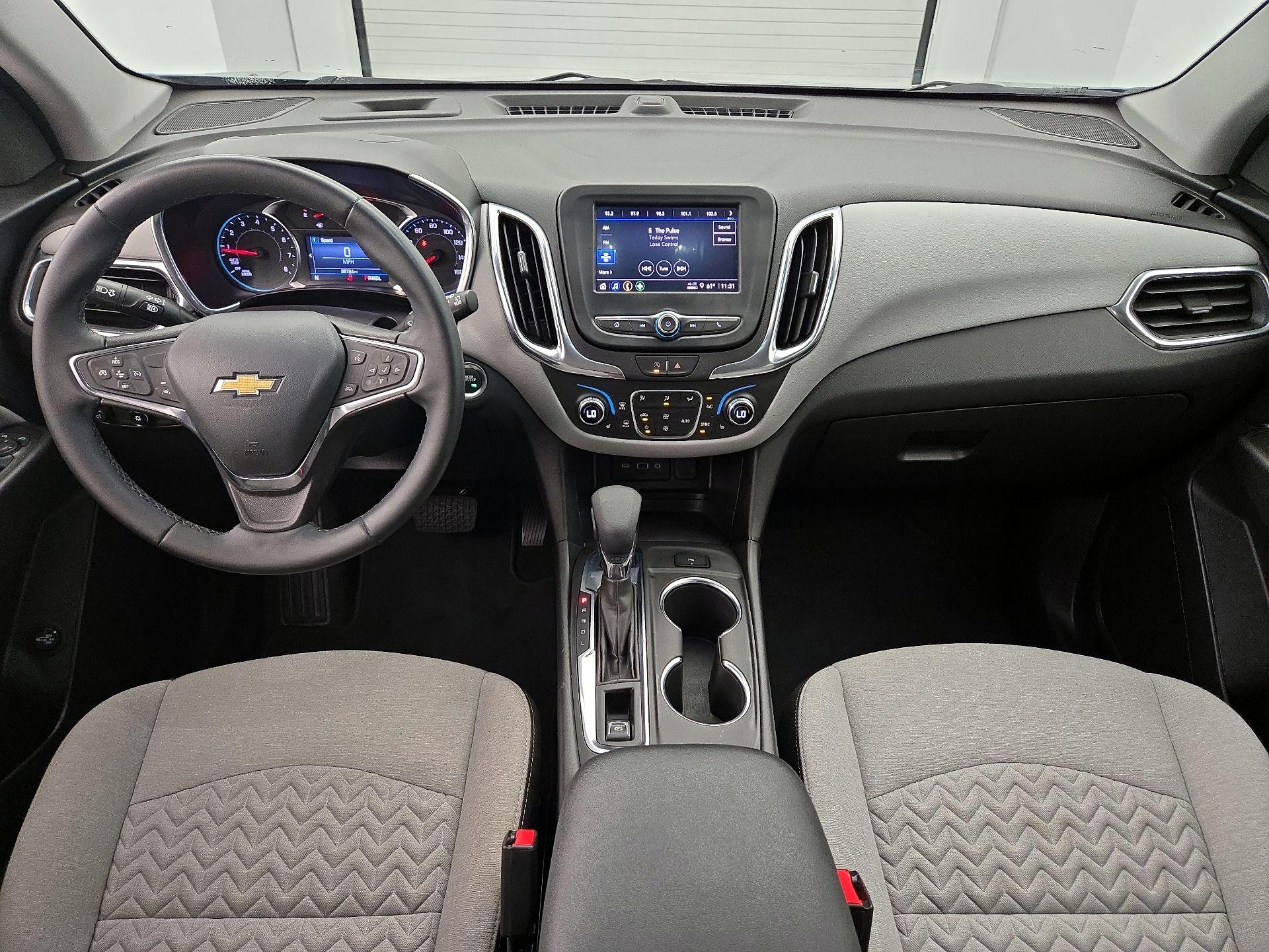 Thumbnail: 2023 Chevrolet Equinox - 9