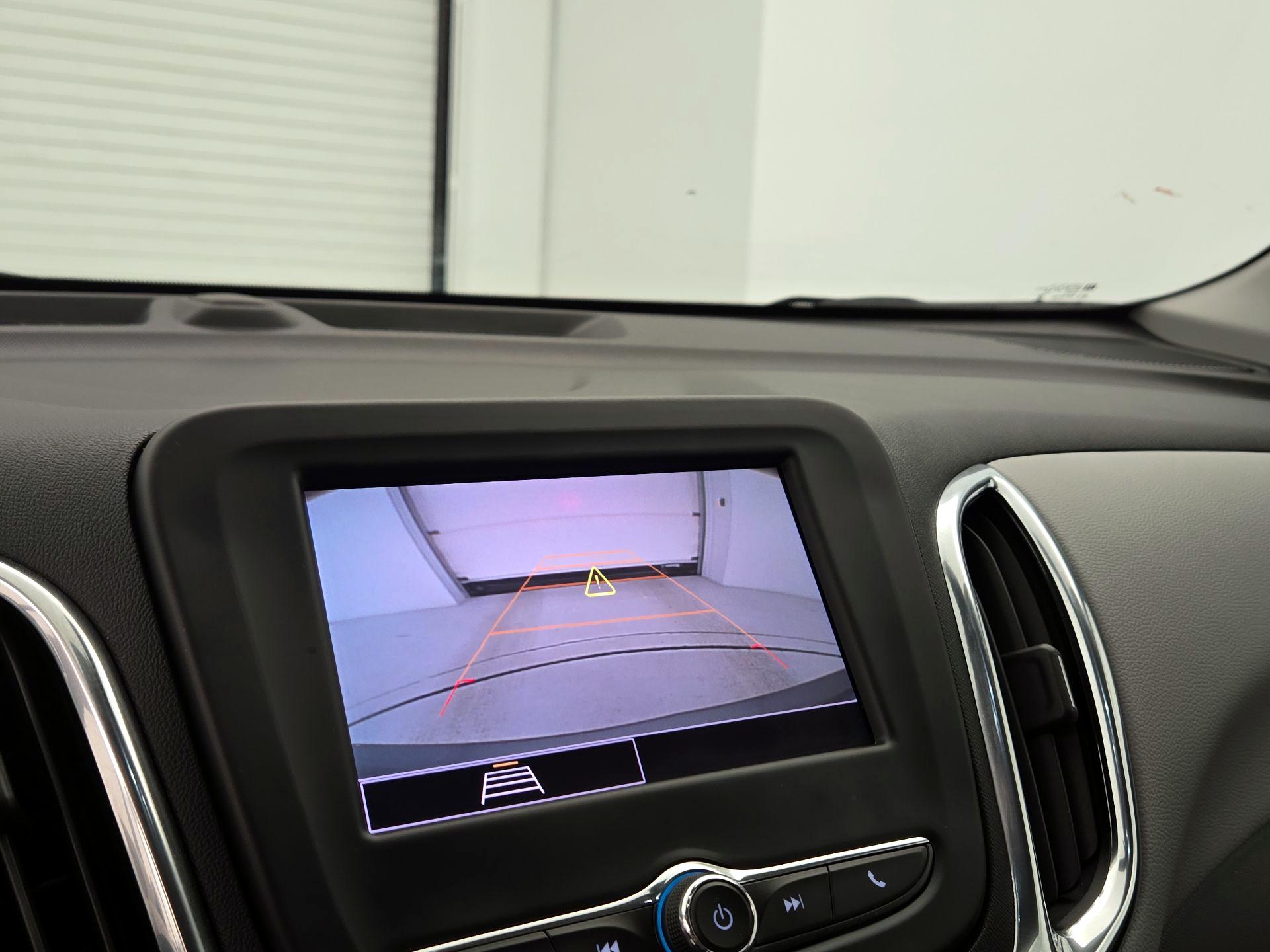 Thumbnail: 2023 Chevrolet Equinox - 14