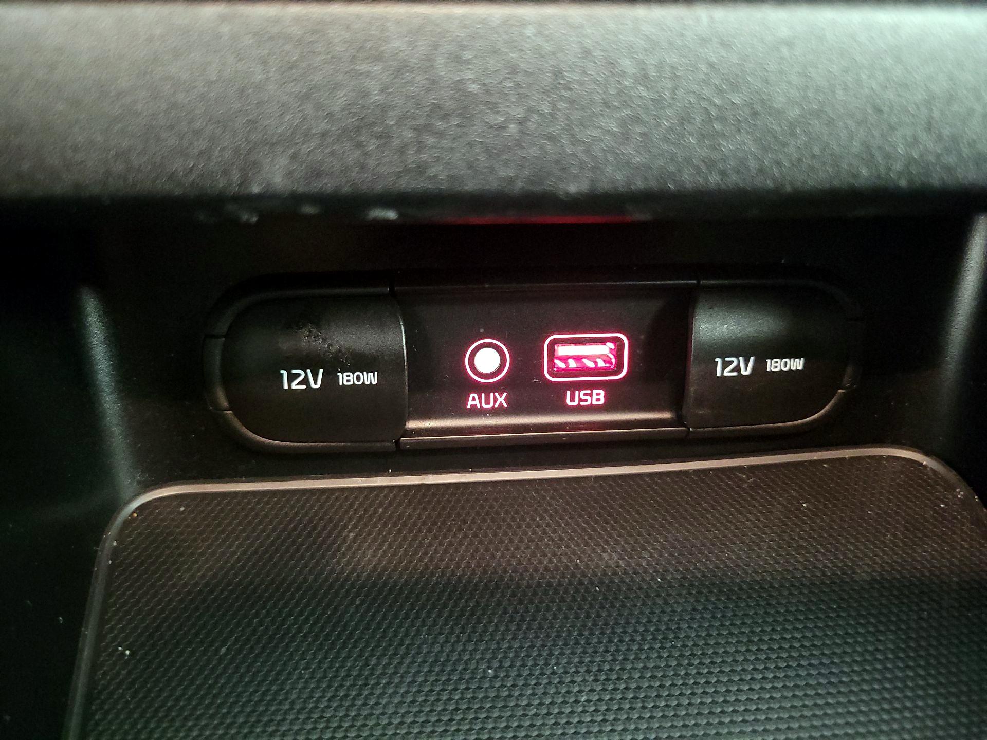 Thumbnail: 2021 Kia Forte - 18