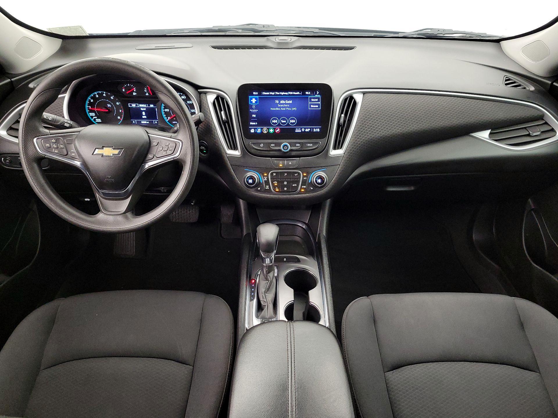 Thumbnail: 2023 Chevrolet Malibu - 9