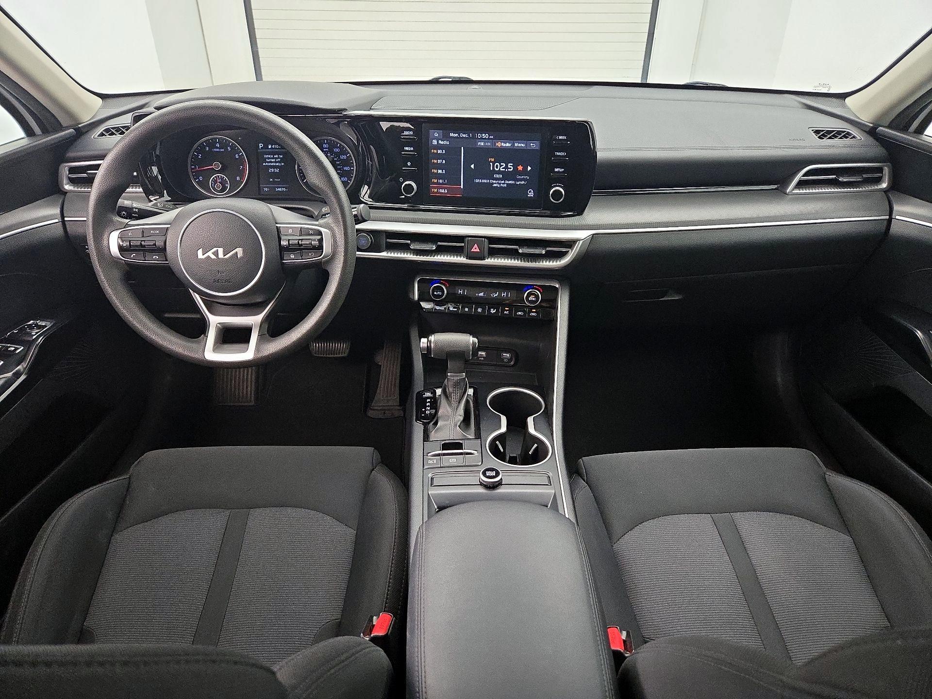 Thumbnail: 2022 Kia K5 - 9