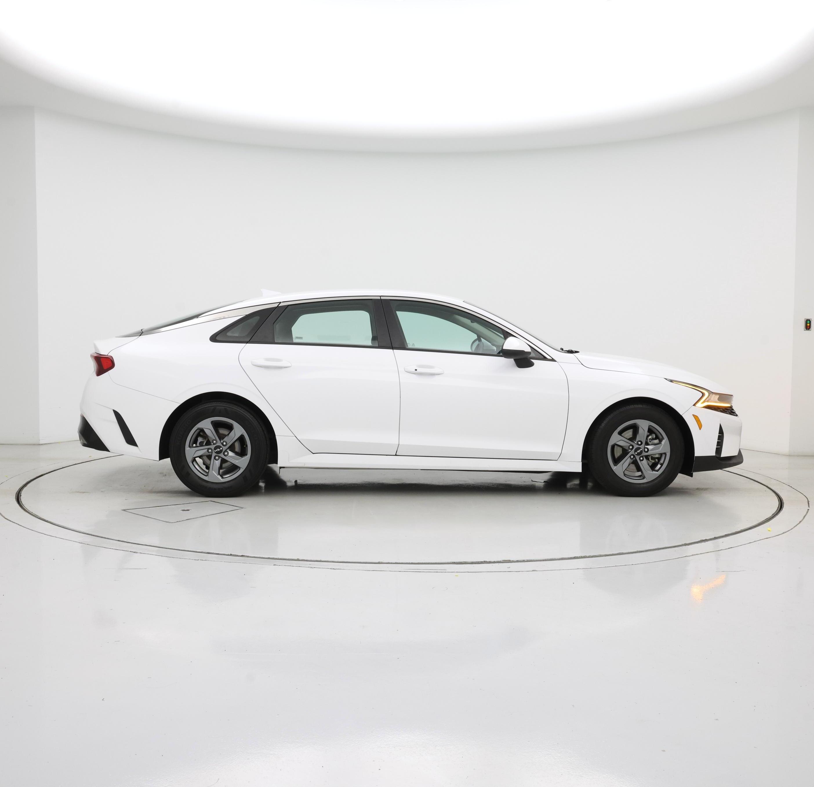 Thumbnail: 2022 Kia K5 - 7