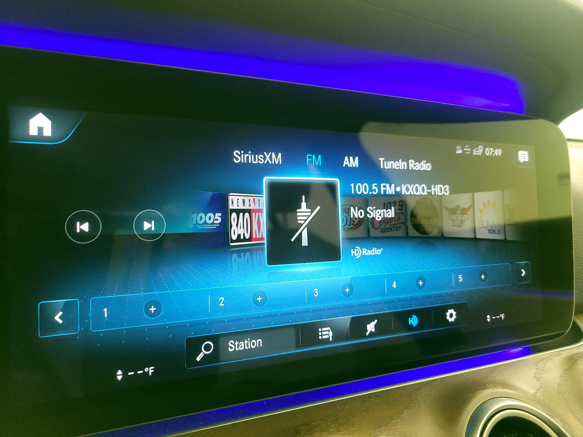 Thumbnail: 2021 Mercedes-Benz E-Class - 15