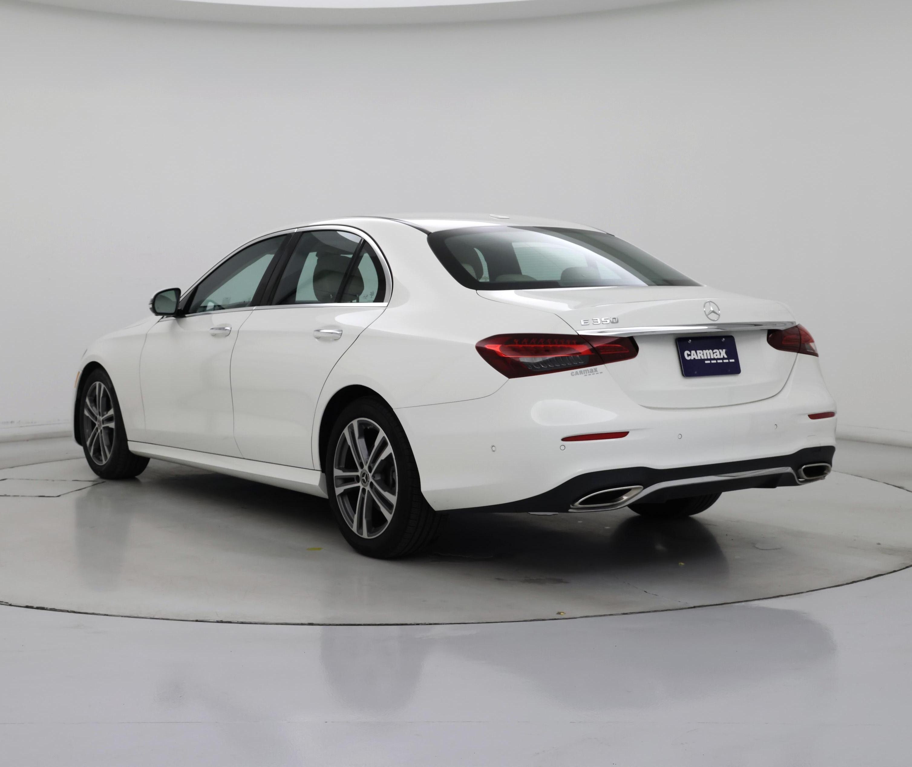 Thumbnail: 2021 Mercedes-Benz E-Class - 2