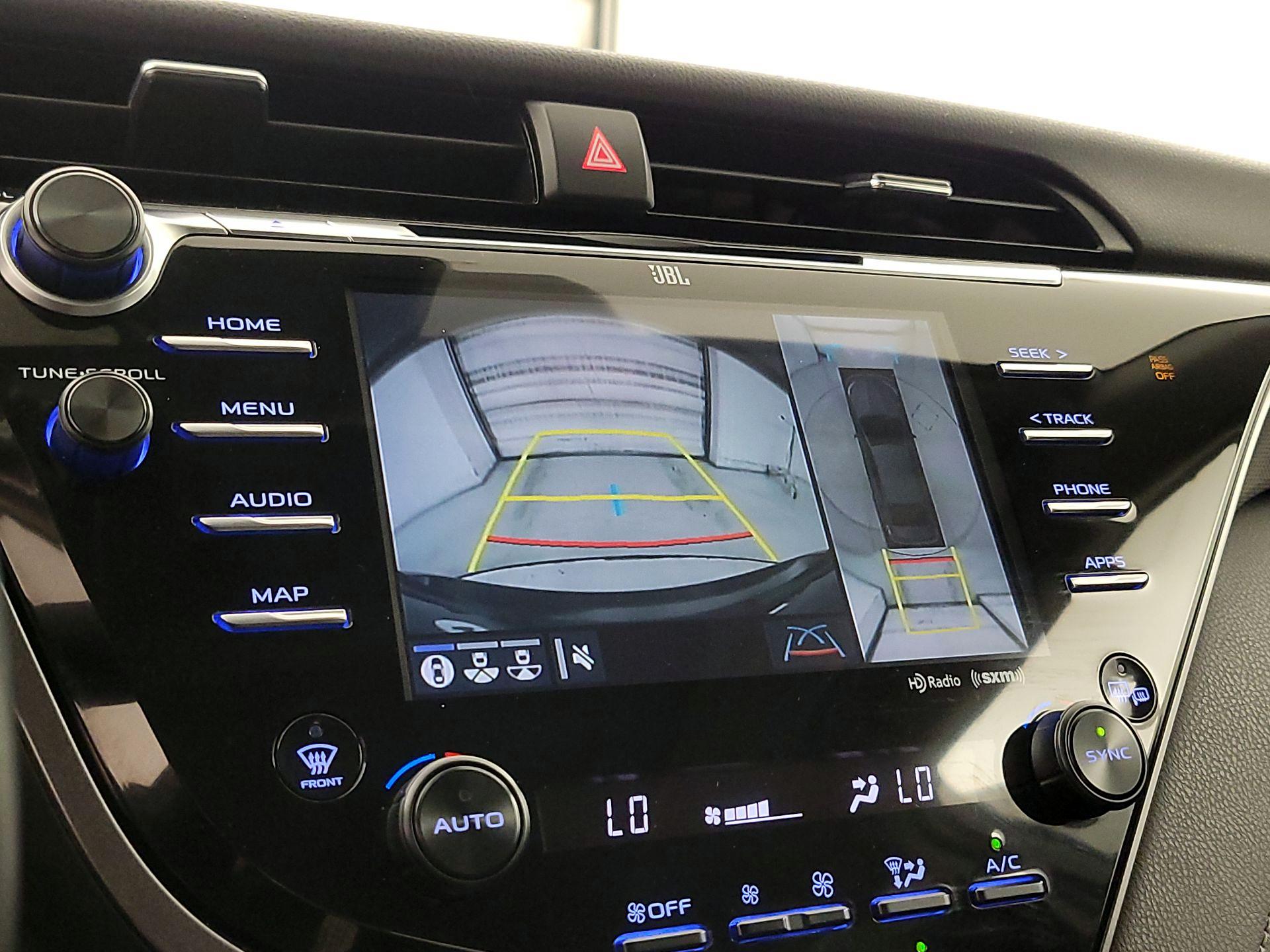 Thumbnail: 2020 Toyota Camry - 15