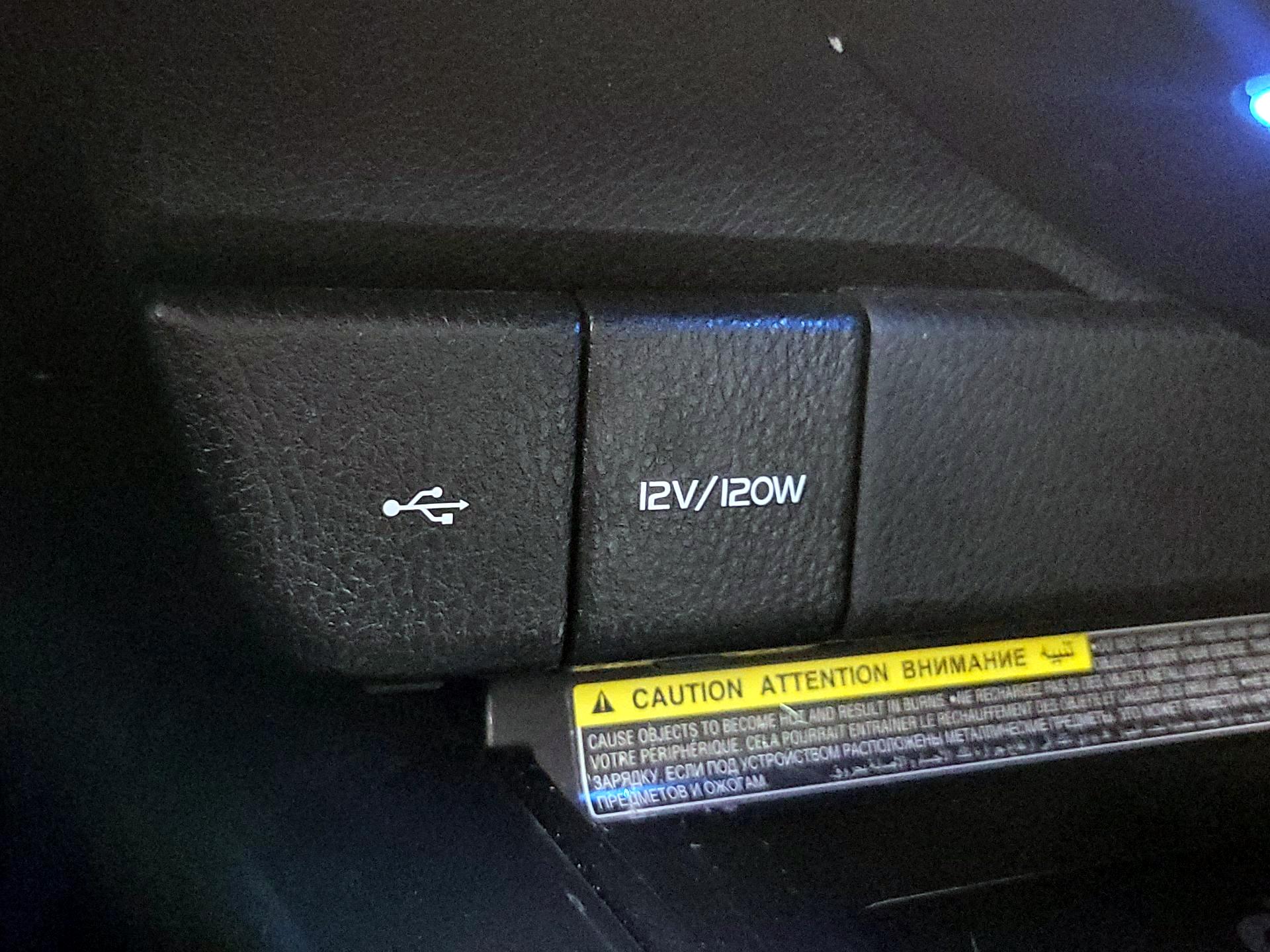 Thumbnail: 2020 Toyota Camry - 19