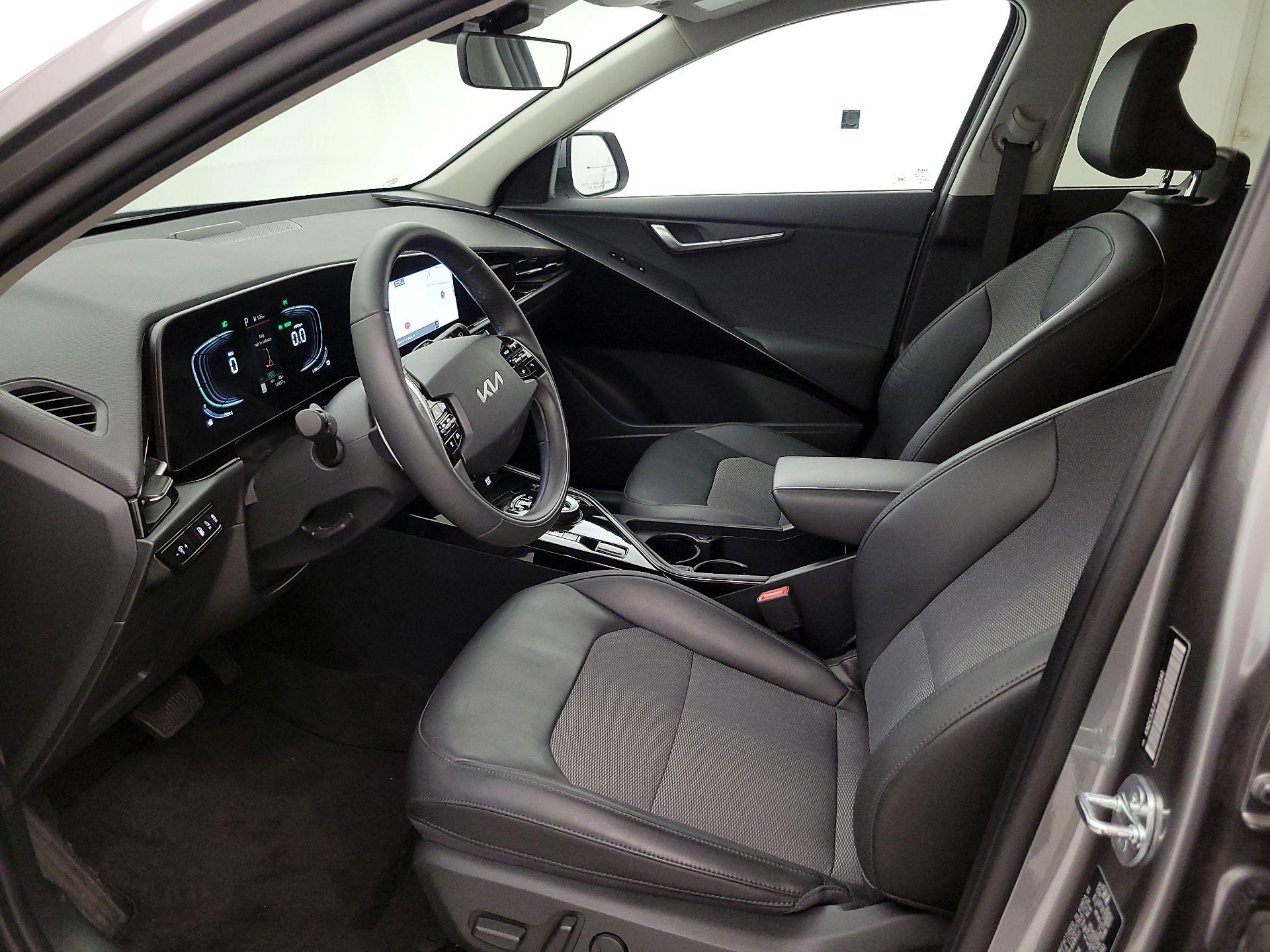 Thumbnail: 2024 Kia Niro - 11