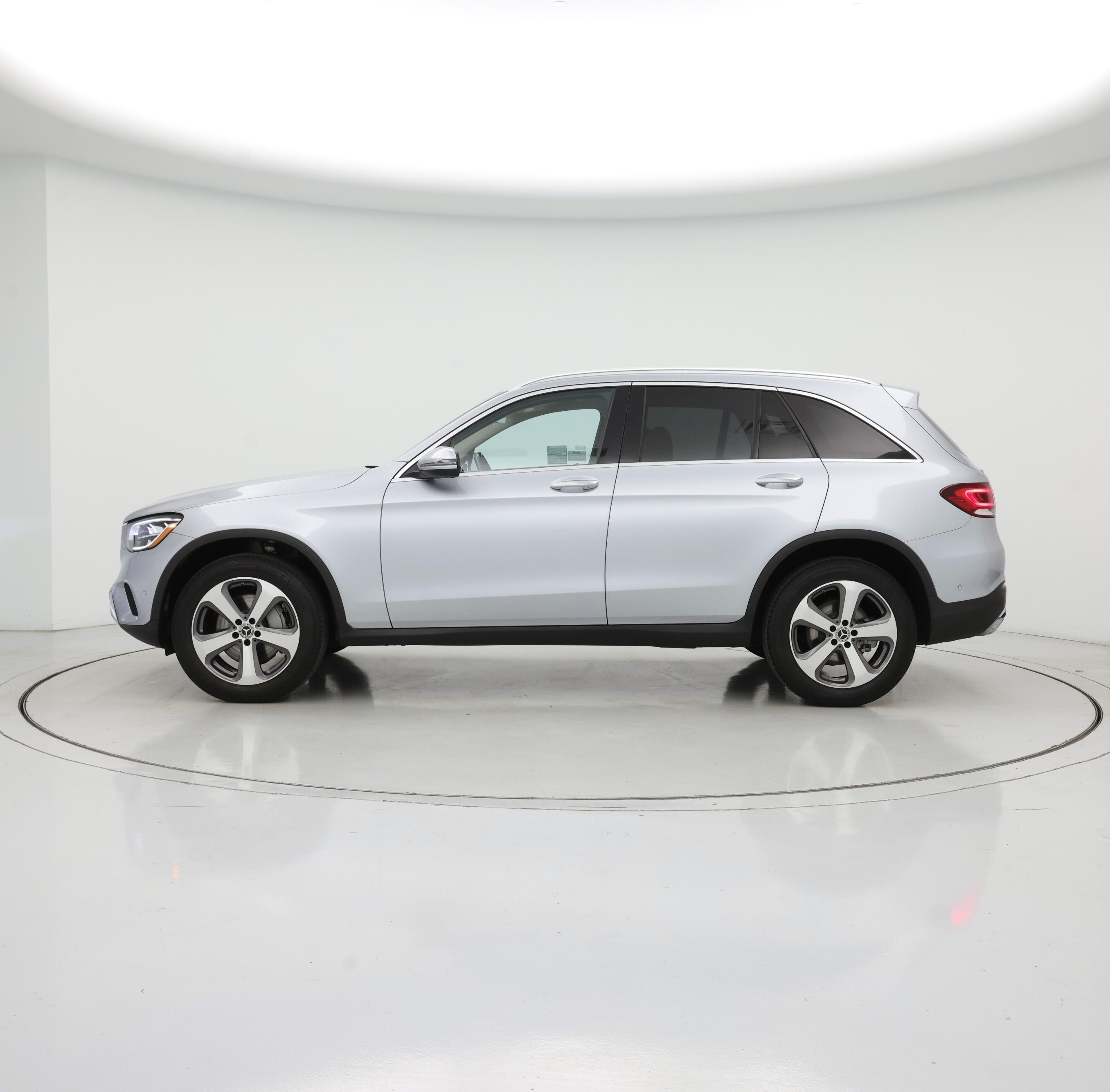 Thumbnail: 2022 Mercedes-Benz GLC - 3