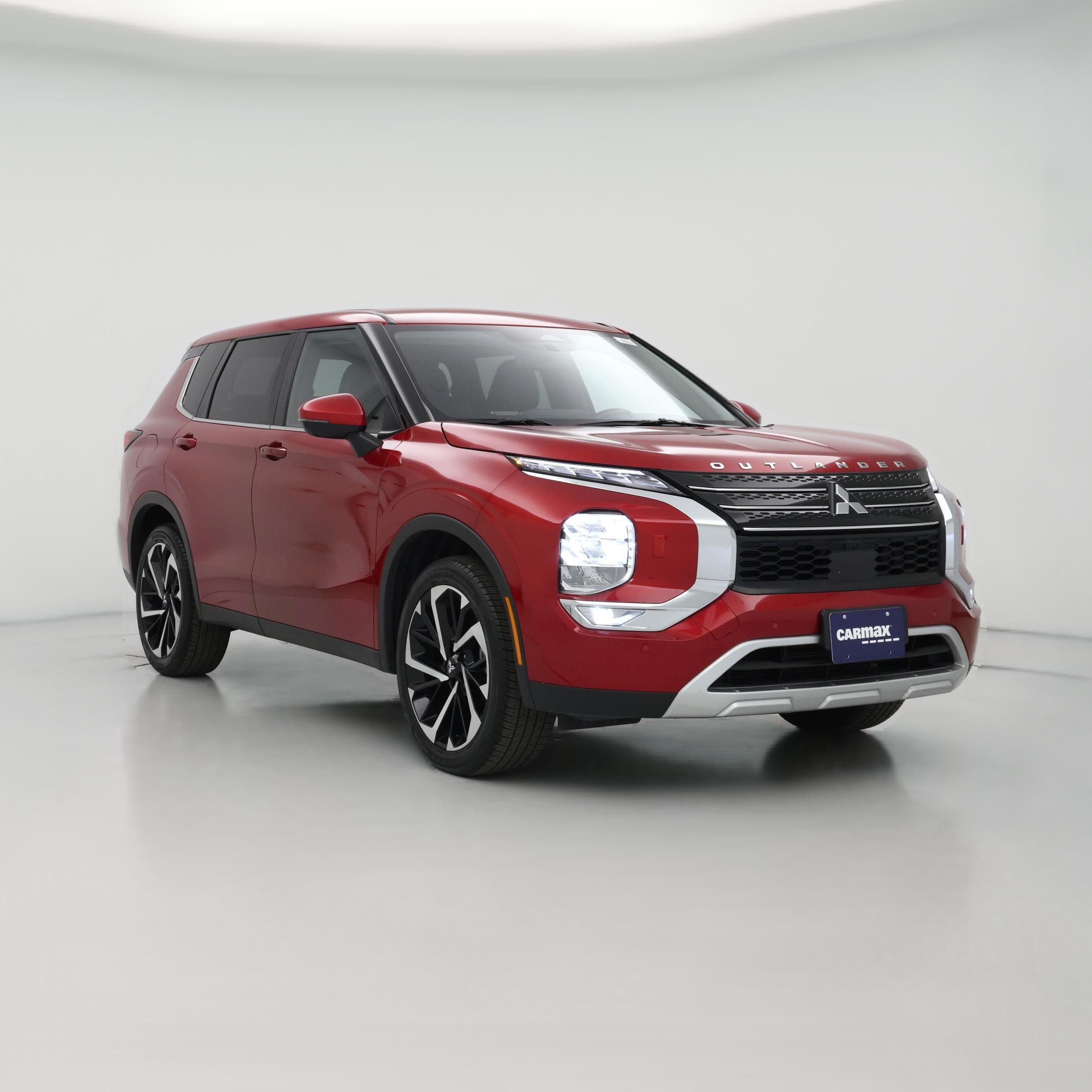 Thumbnail: 2024 Mitsubishi Outlander - 1