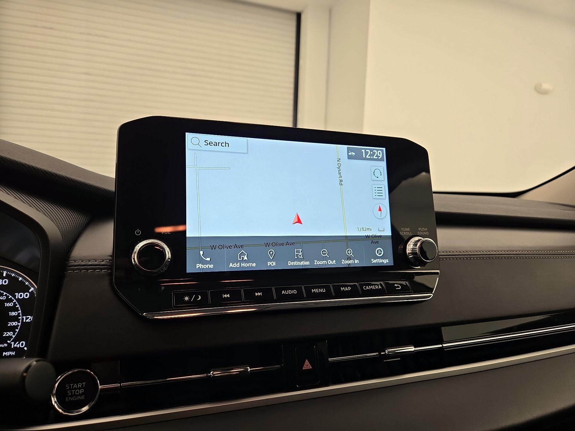 Thumbnail: 2024 Mitsubishi Outlander - 14