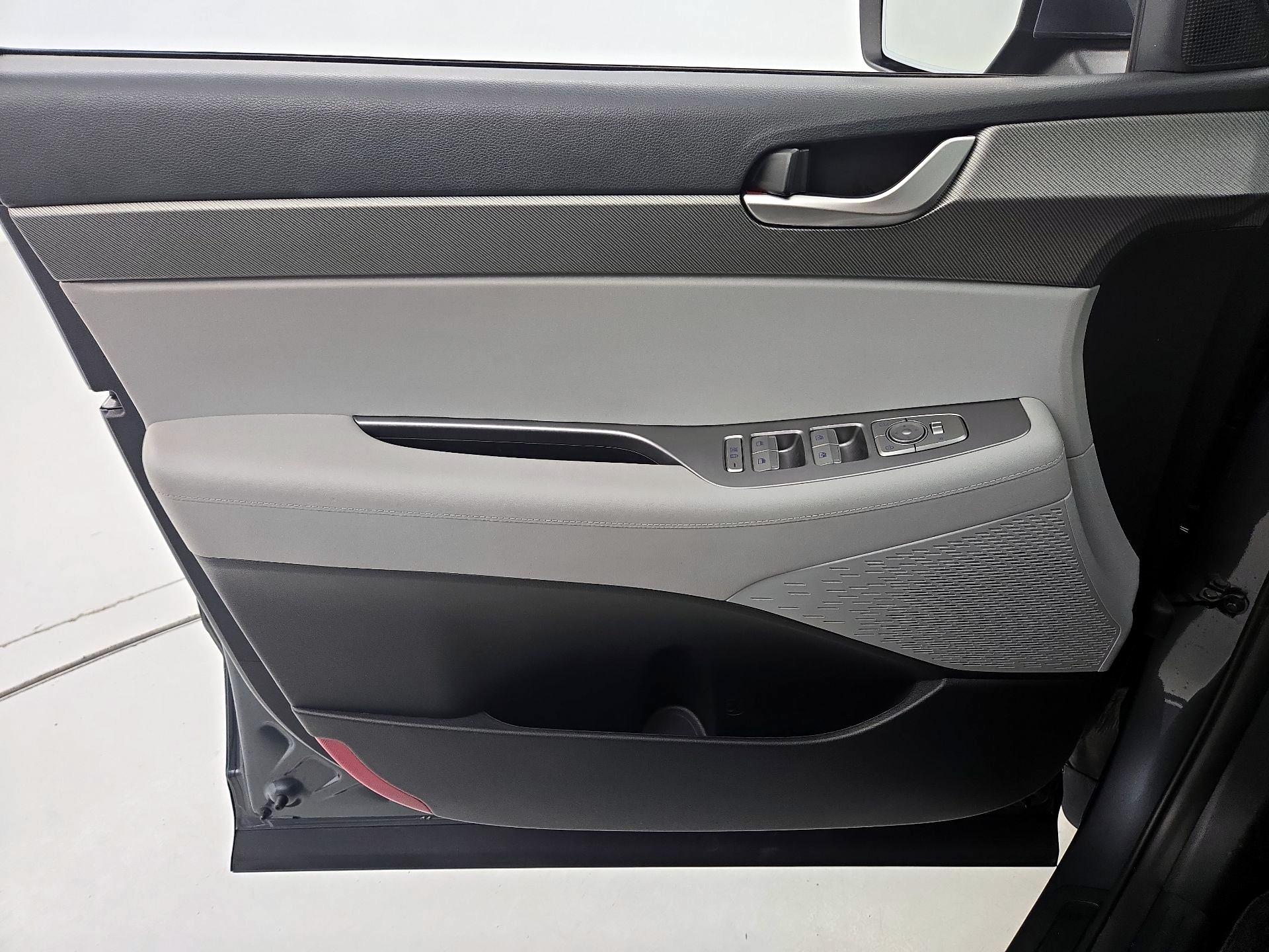 Thumbnail: 2023 Hyundai Palisade - 12