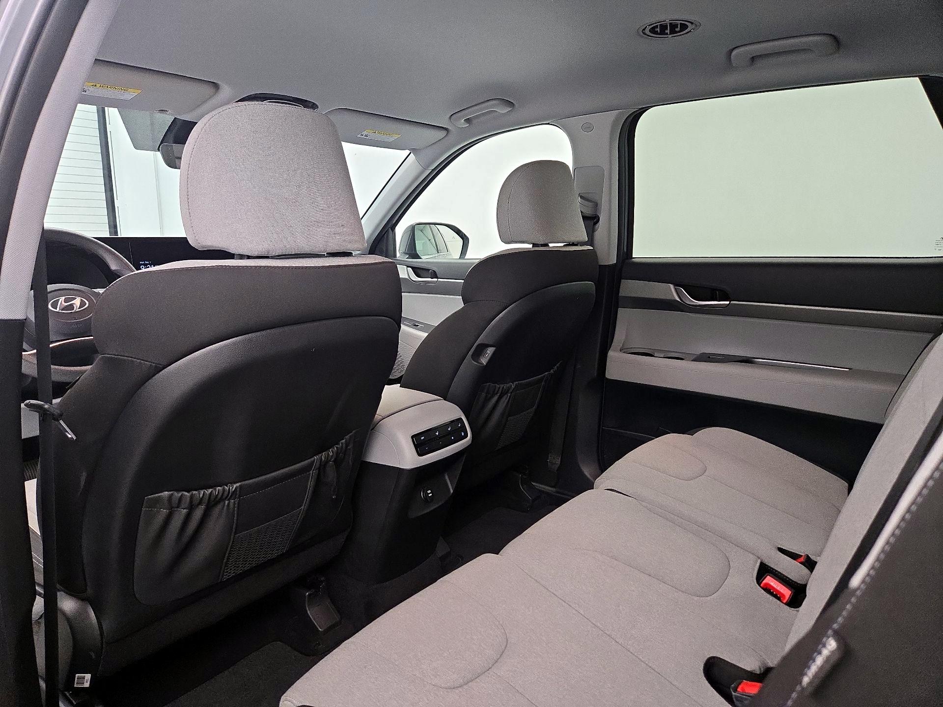 Thumbnail: 2023 Hyundai Palisade - 20