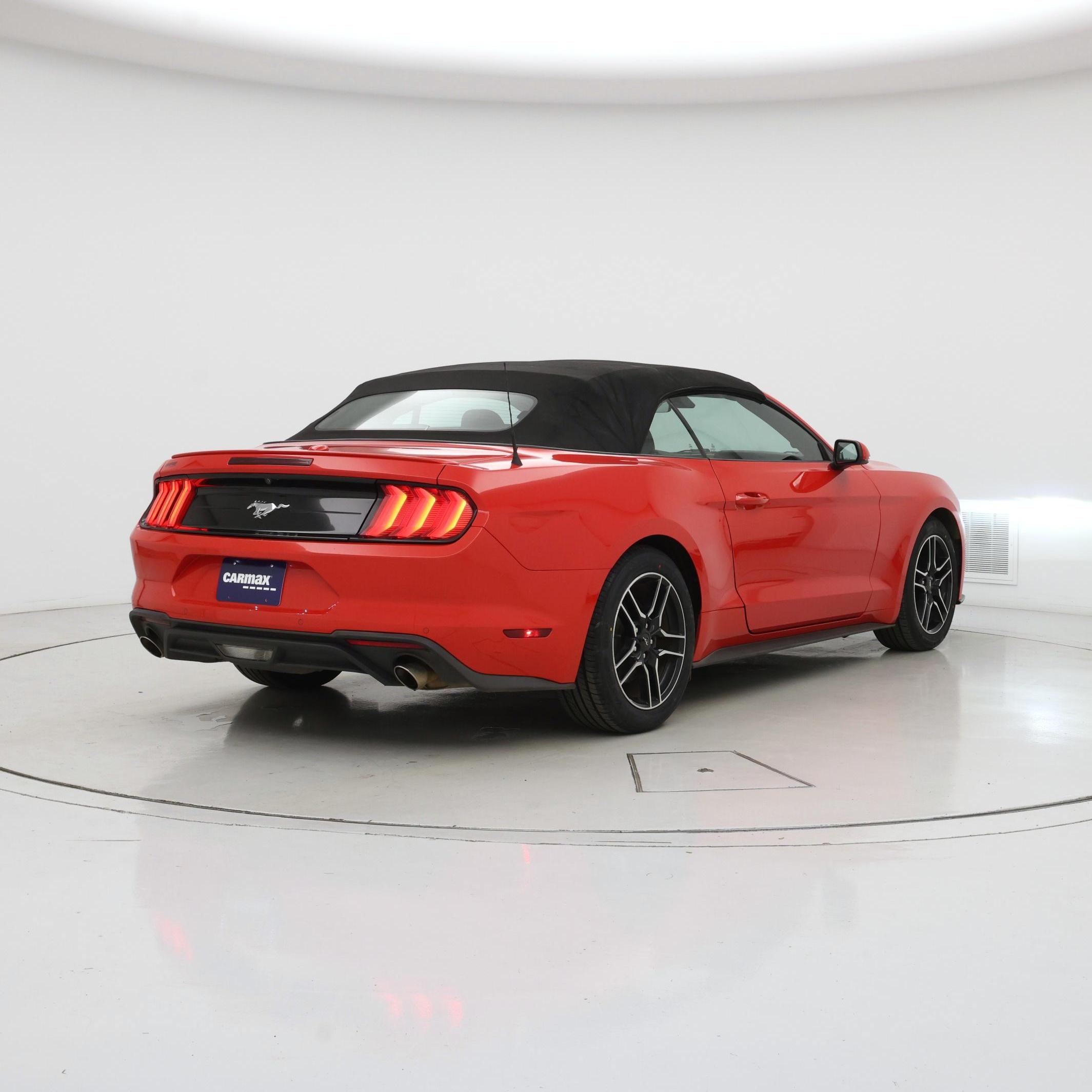 Thumbnail: 2022 Ford Mustang - 8