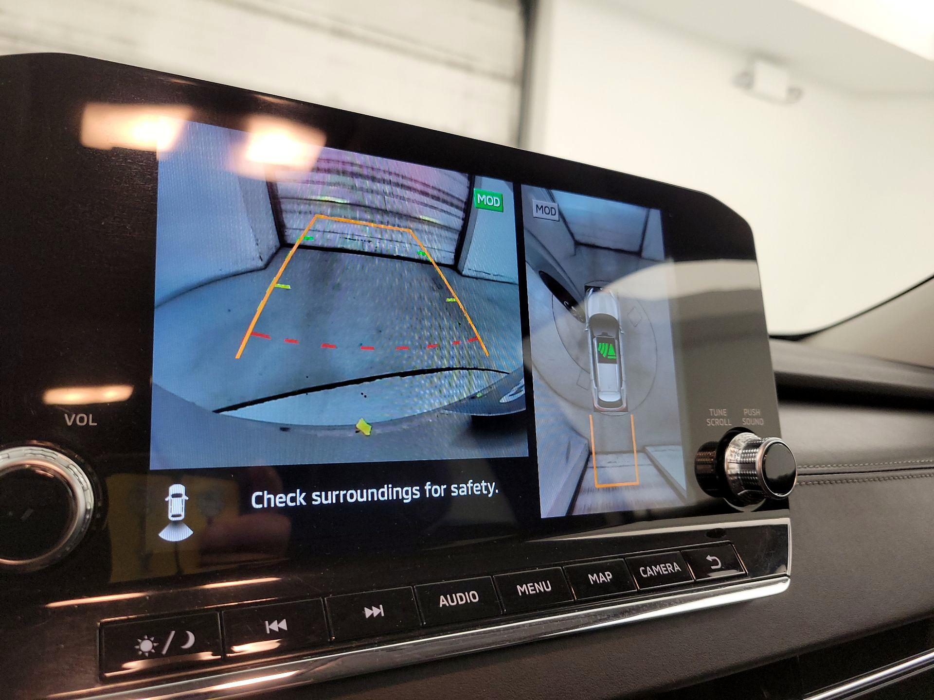 Thumbnail: 2024 Mitsubishi Outlander - 15