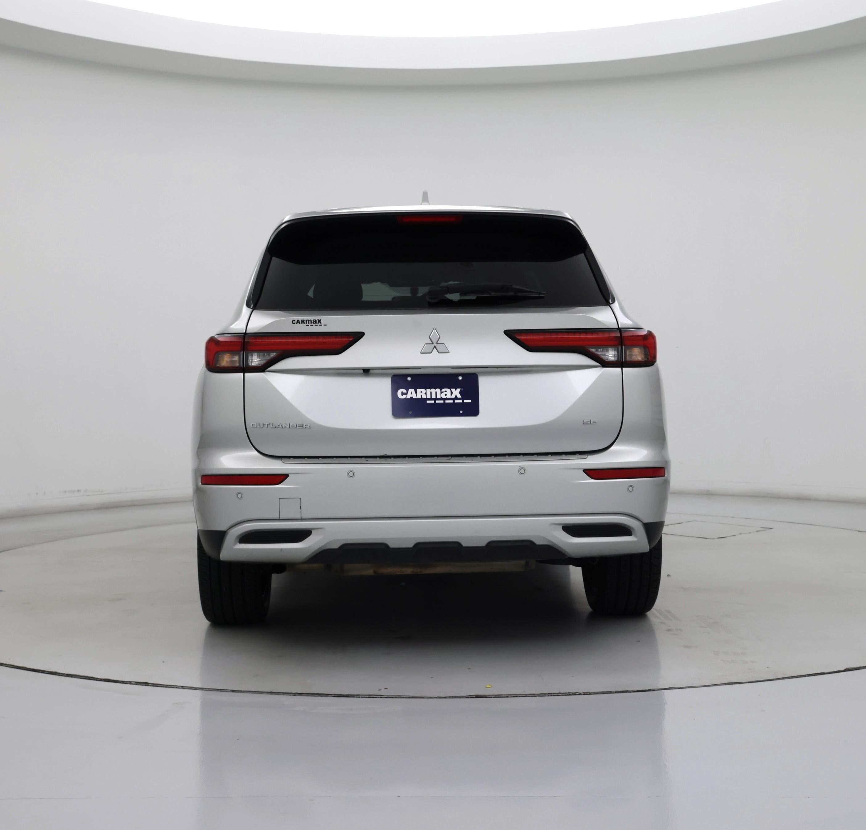 Thumbnail: 2024 Mitsubishi Outlander - 6