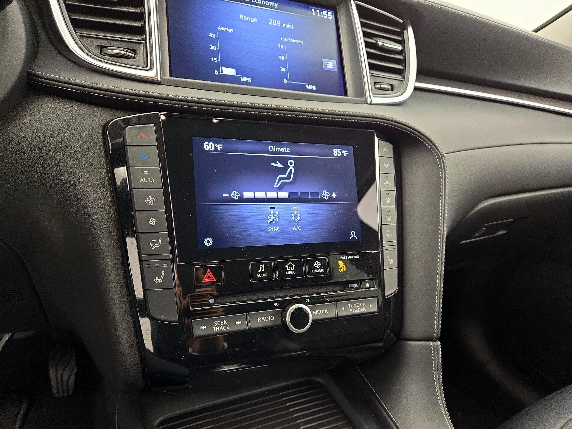 Thumbnail: 2022 INFINITI QX50 - 16