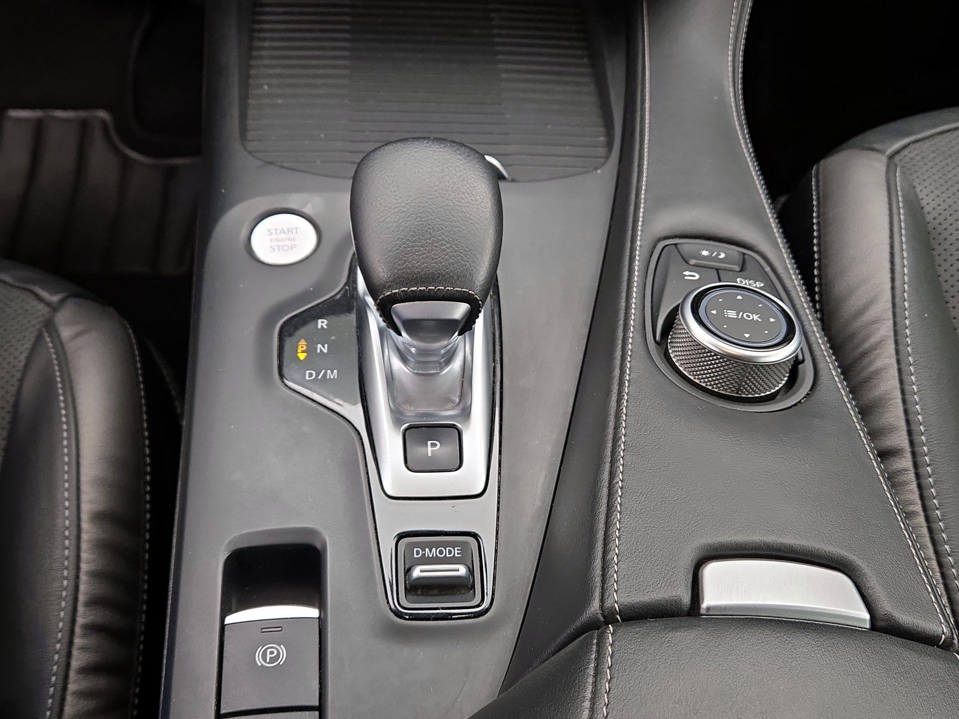 Thumbnail: 2022 INFINITI QX50 - 17