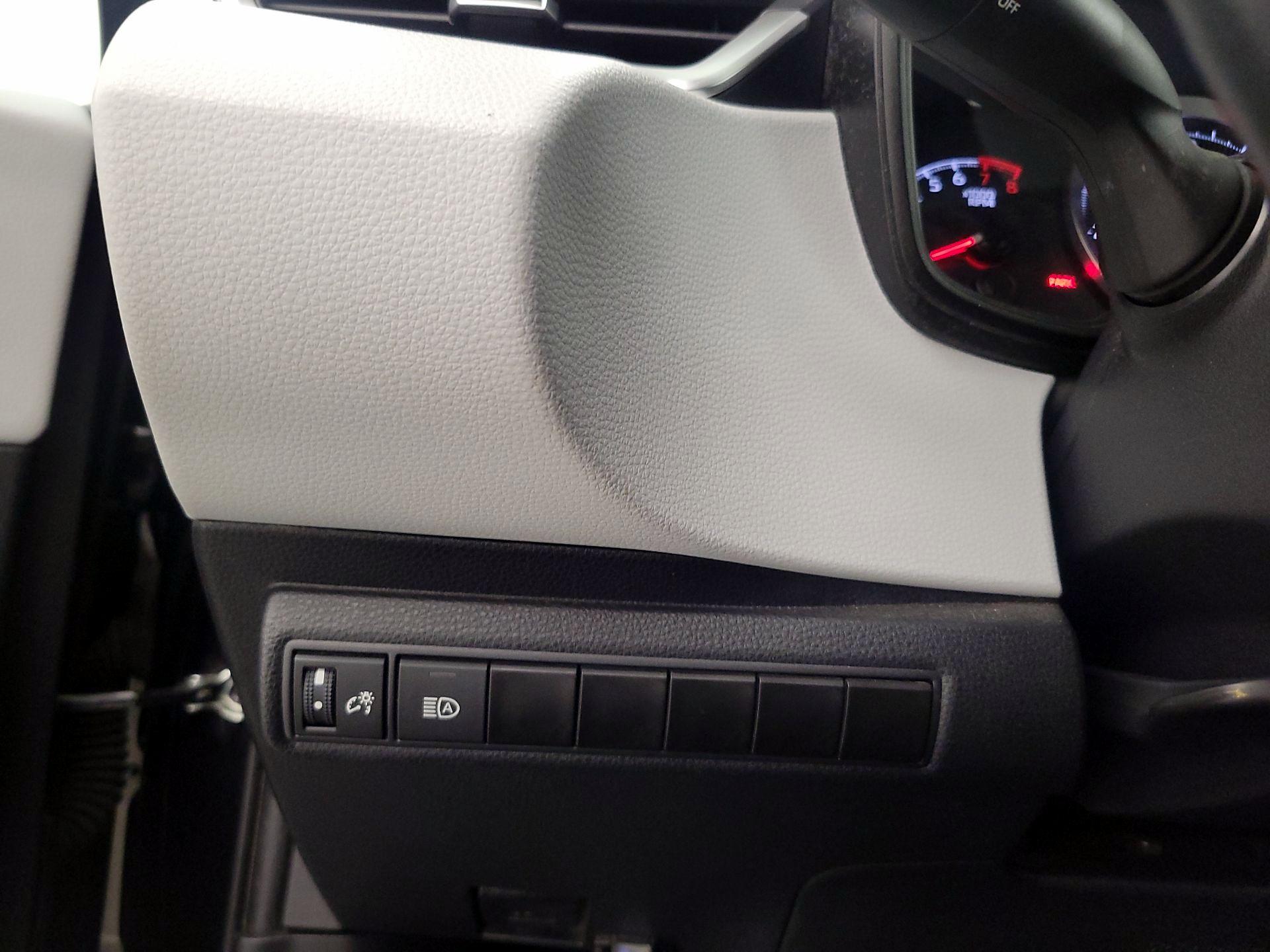 Thumbnail: 2022 Toyota Corolla - 13