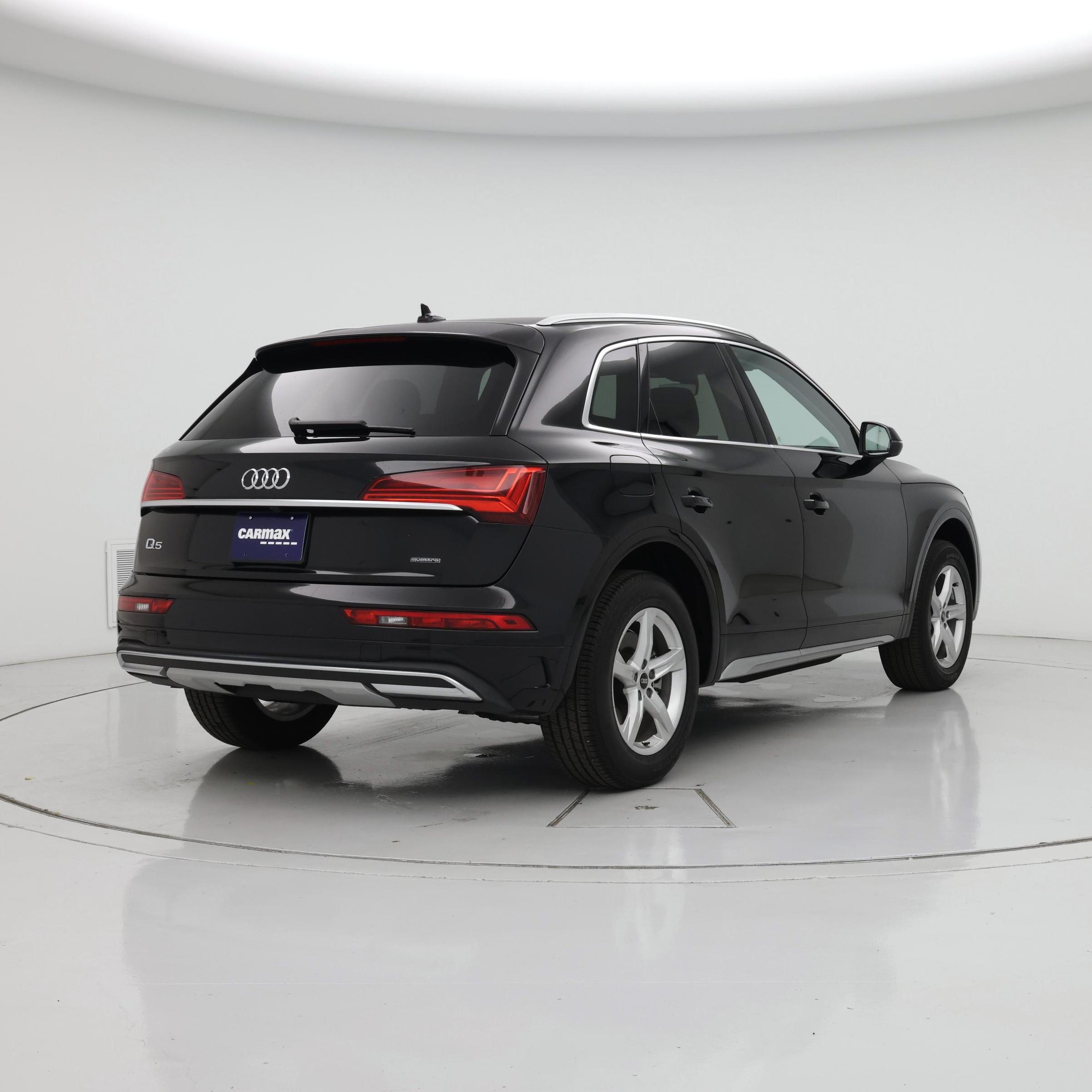 Thumbnail: 2023 Audi Q5 - 8