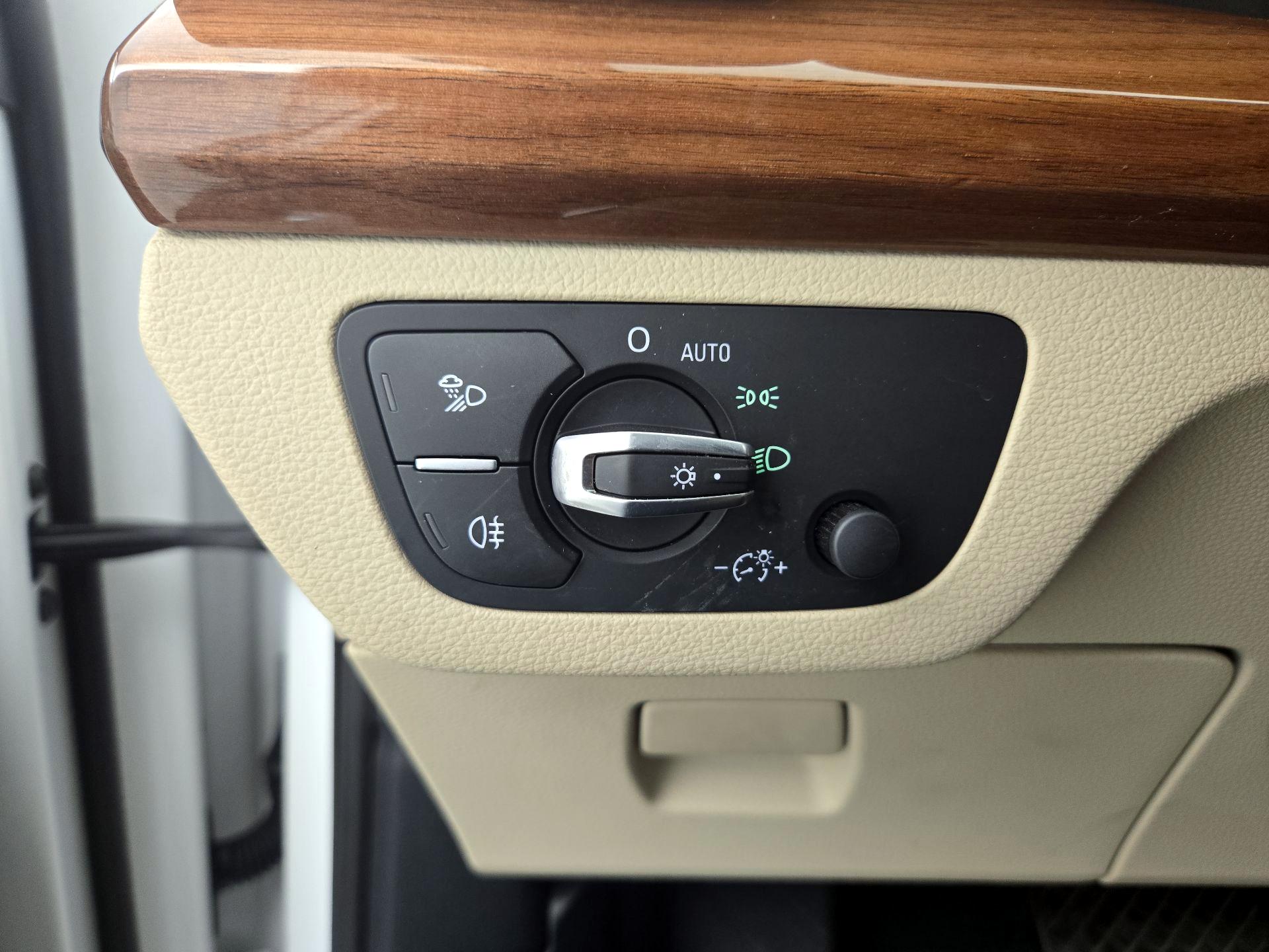 Thumbnail: 2021 Audi Q5 - 13