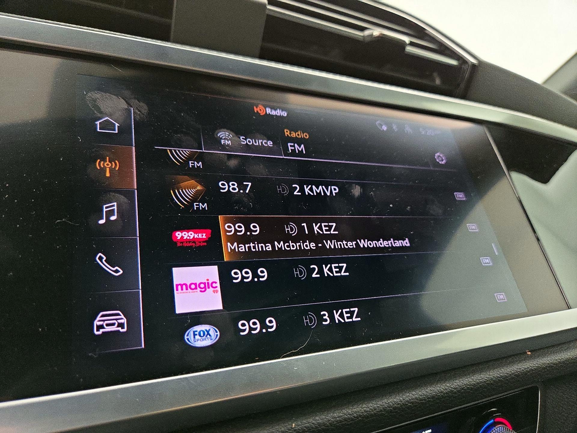 Thumbnail: 2022 Audi Q3 - 15