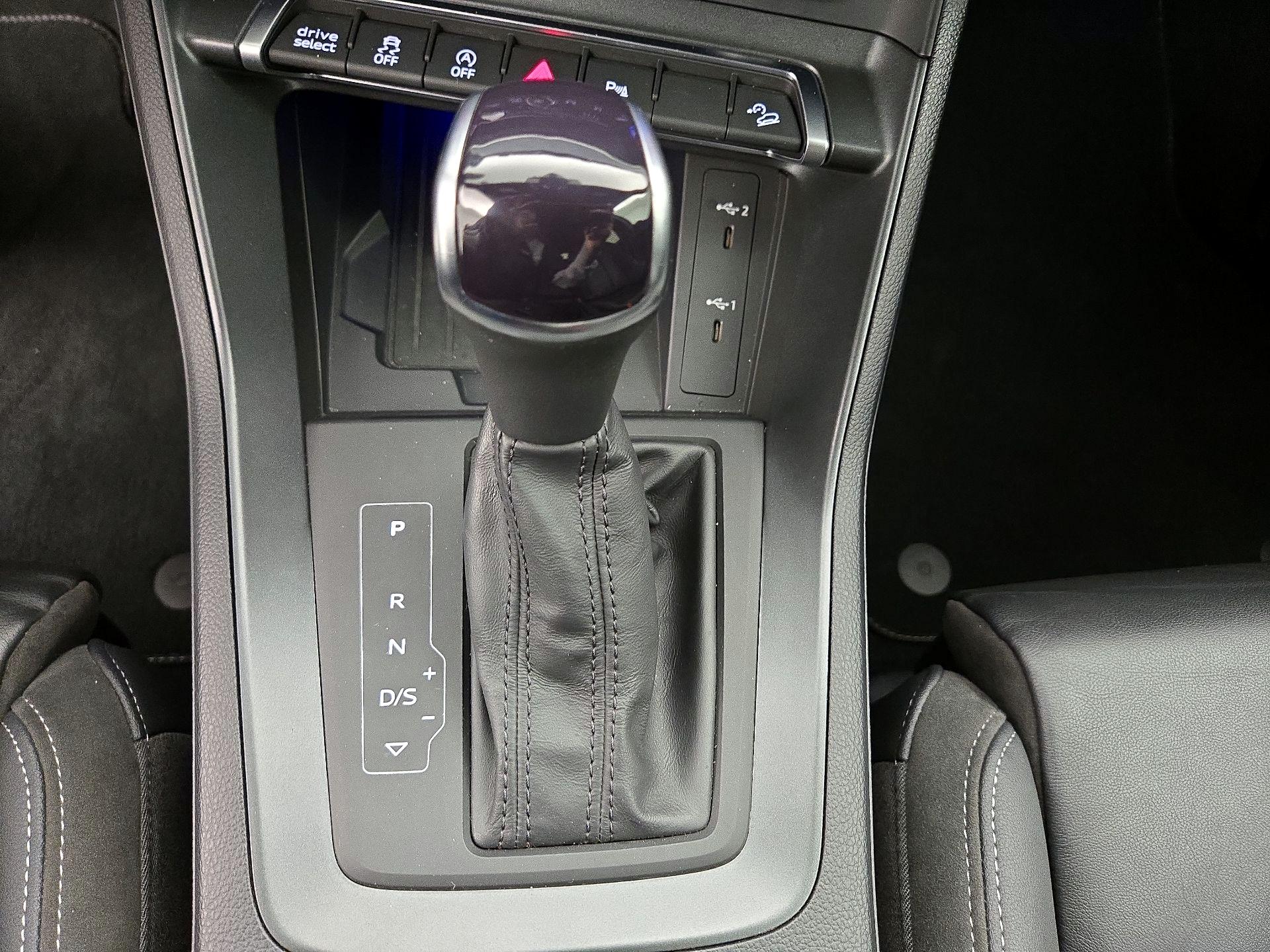 Thumbnail: 2022 Audi Q3 - 17