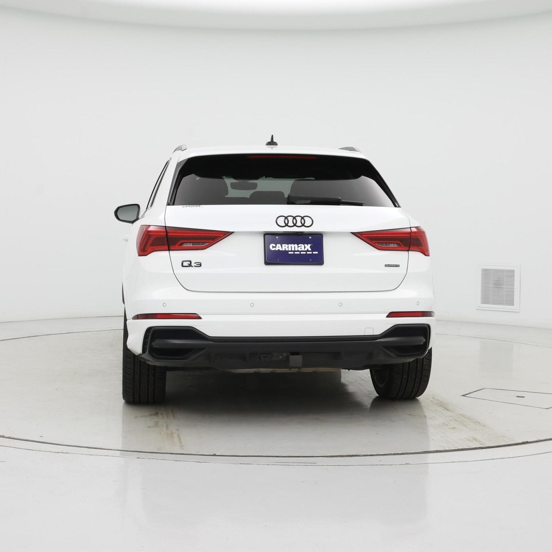 Thumbnail: 2022 Audi Q3 - 6