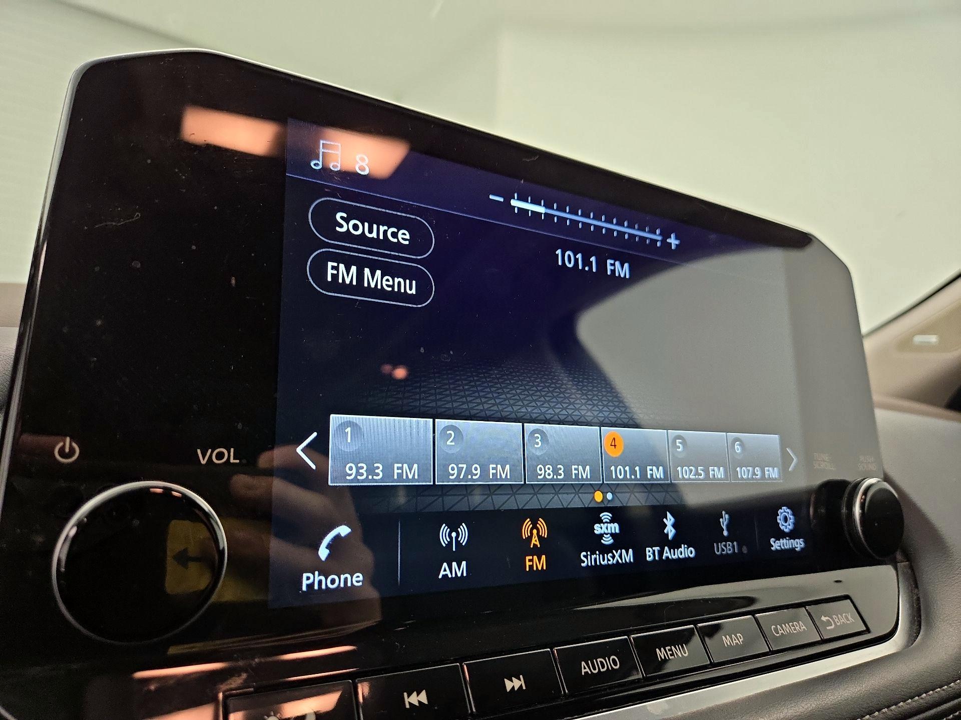 Thumbnail: 2023 Nissan Rogue - 15