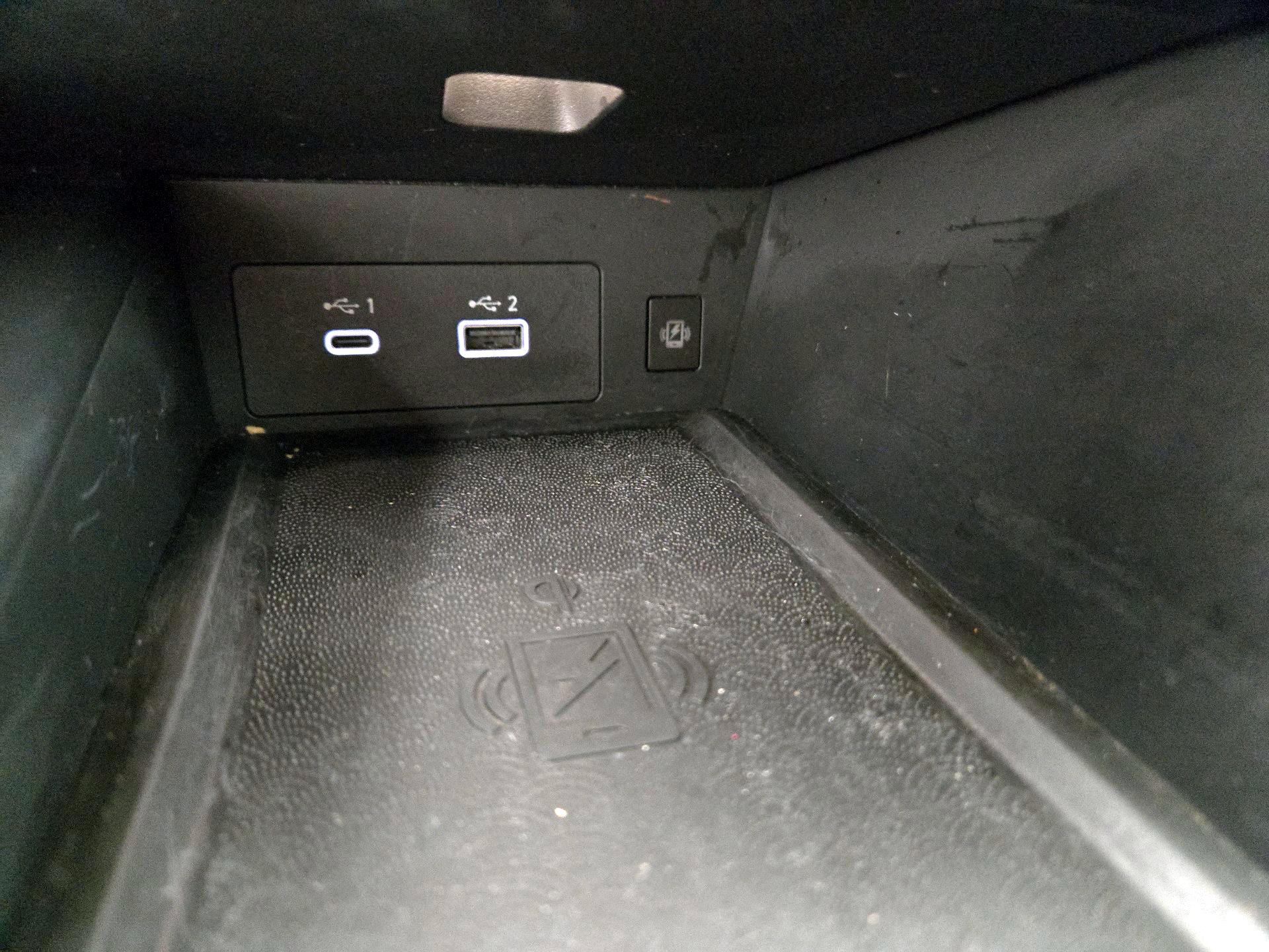 Thumbnail: 2023 INFINITI QX60 - 18