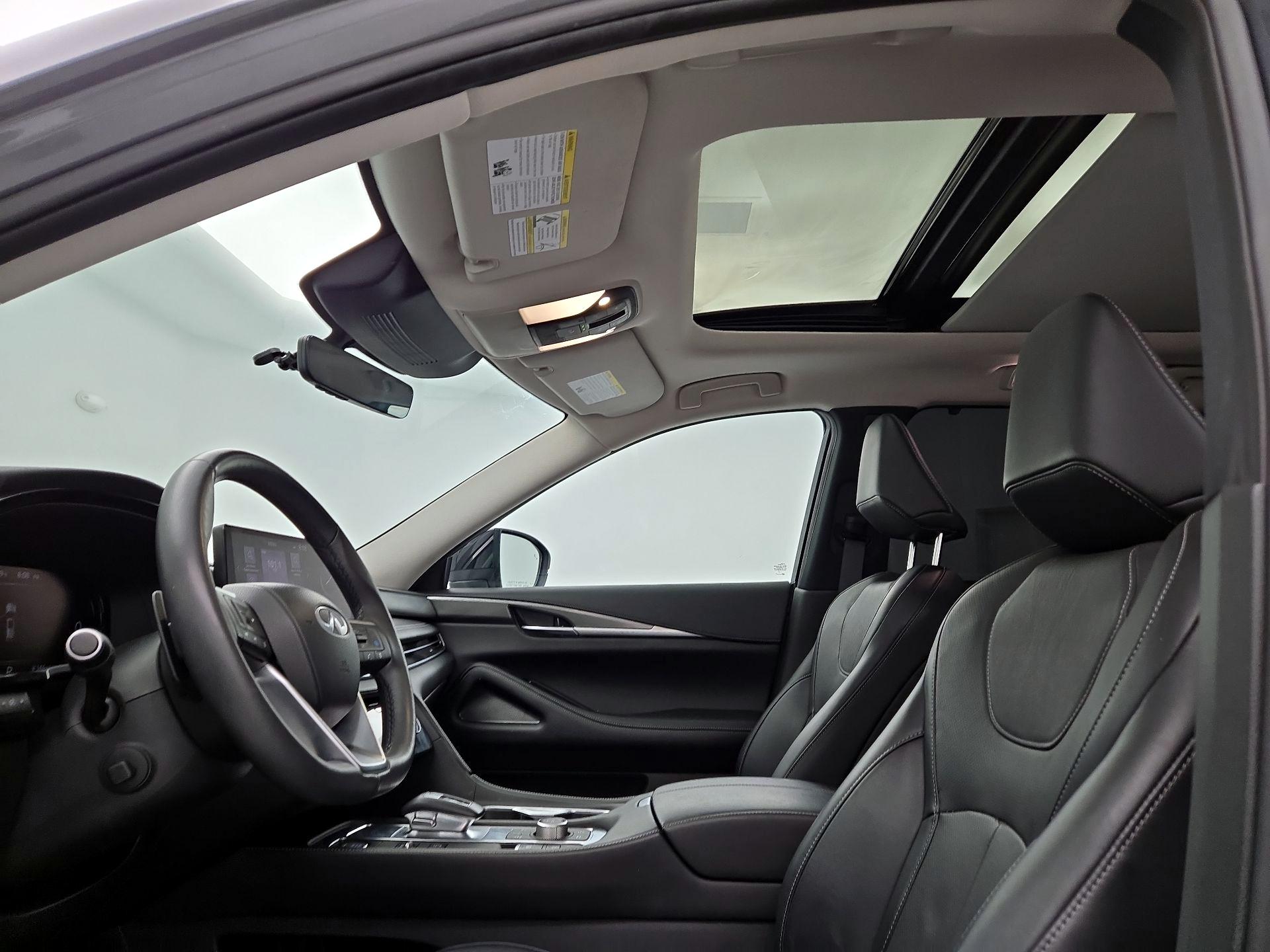 Thumbnail: 2023 INFINITI QX60 - 19