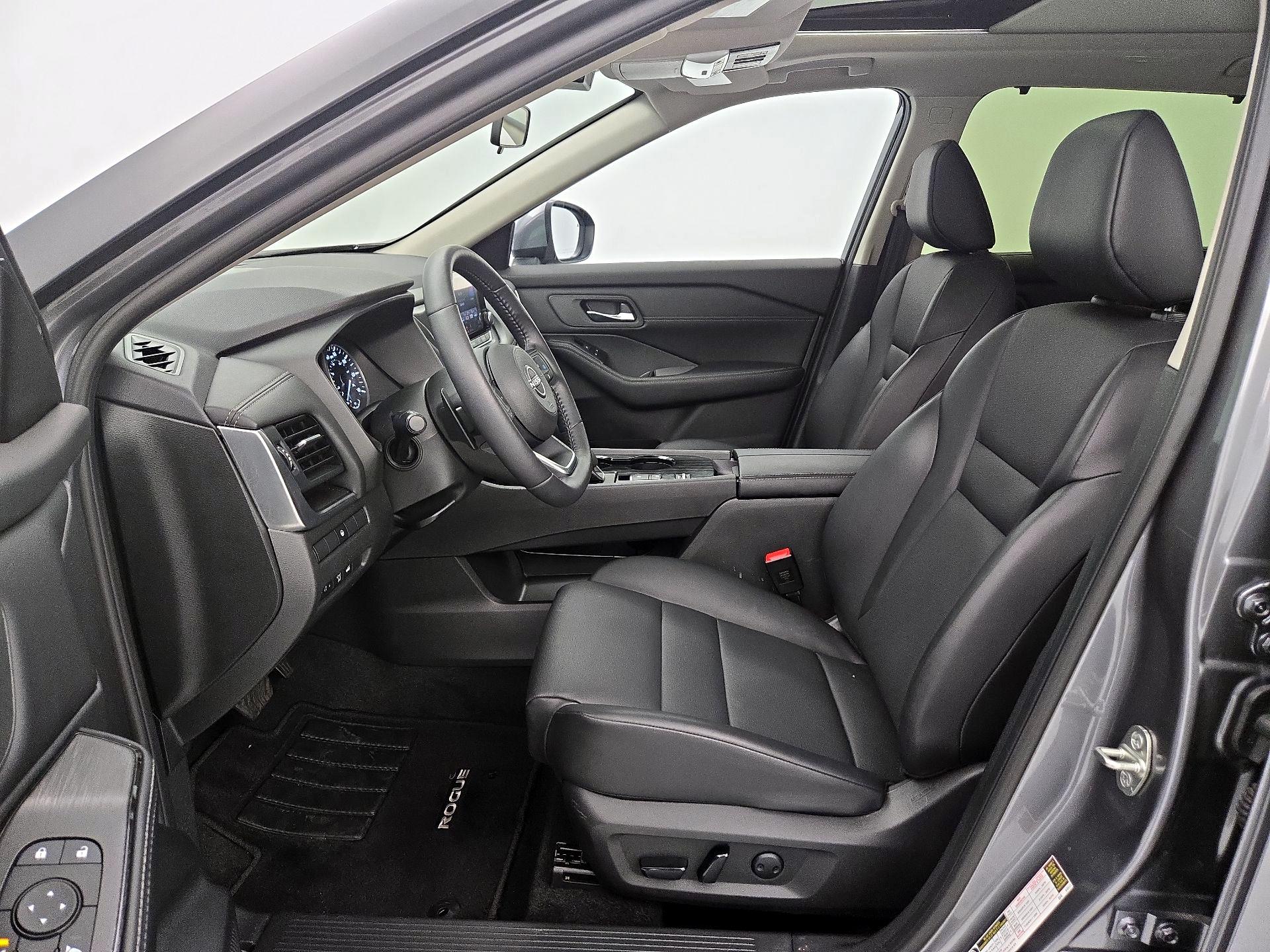 Thumbnail: 2024 Nissan Rogue - 11