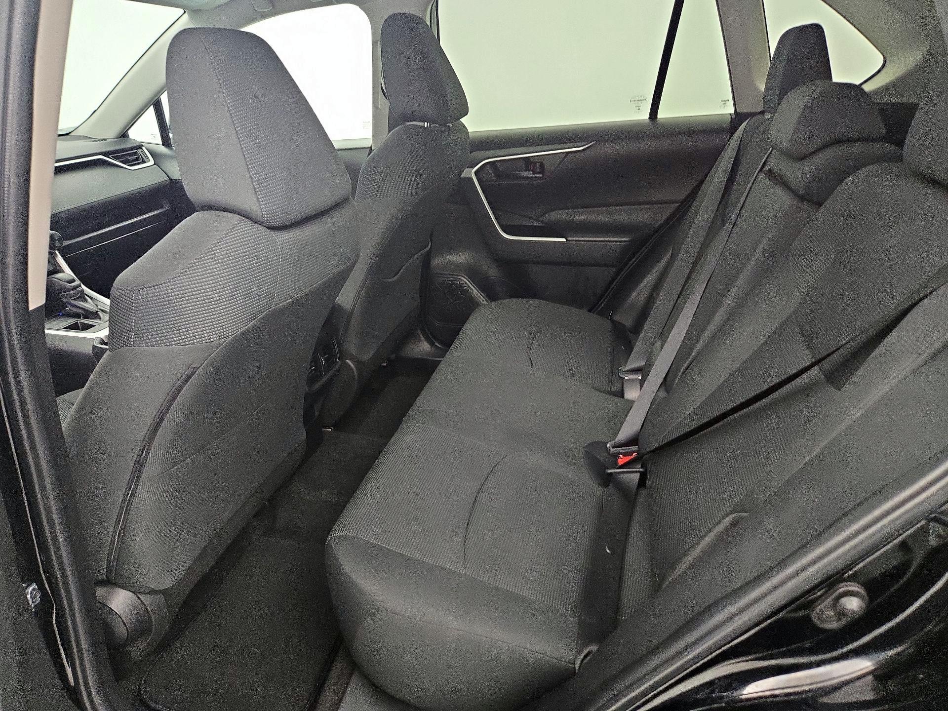 Thumbnail: 2024 Toyota RAV4 - 19