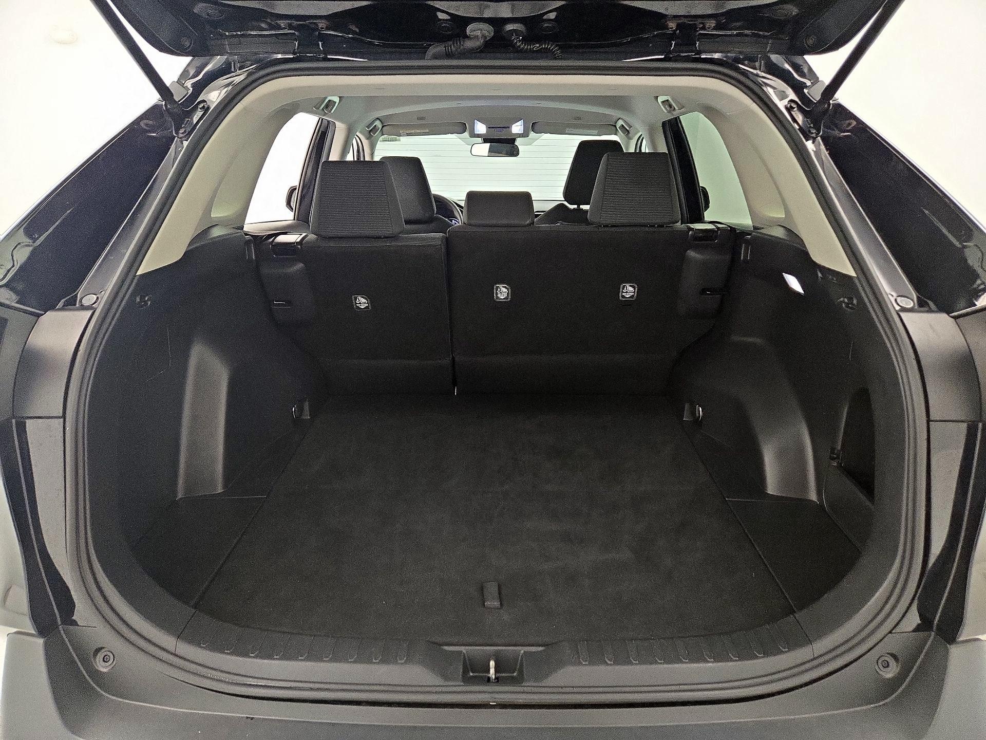 Thumbnail: 2024 Toyota RAV4 - 20