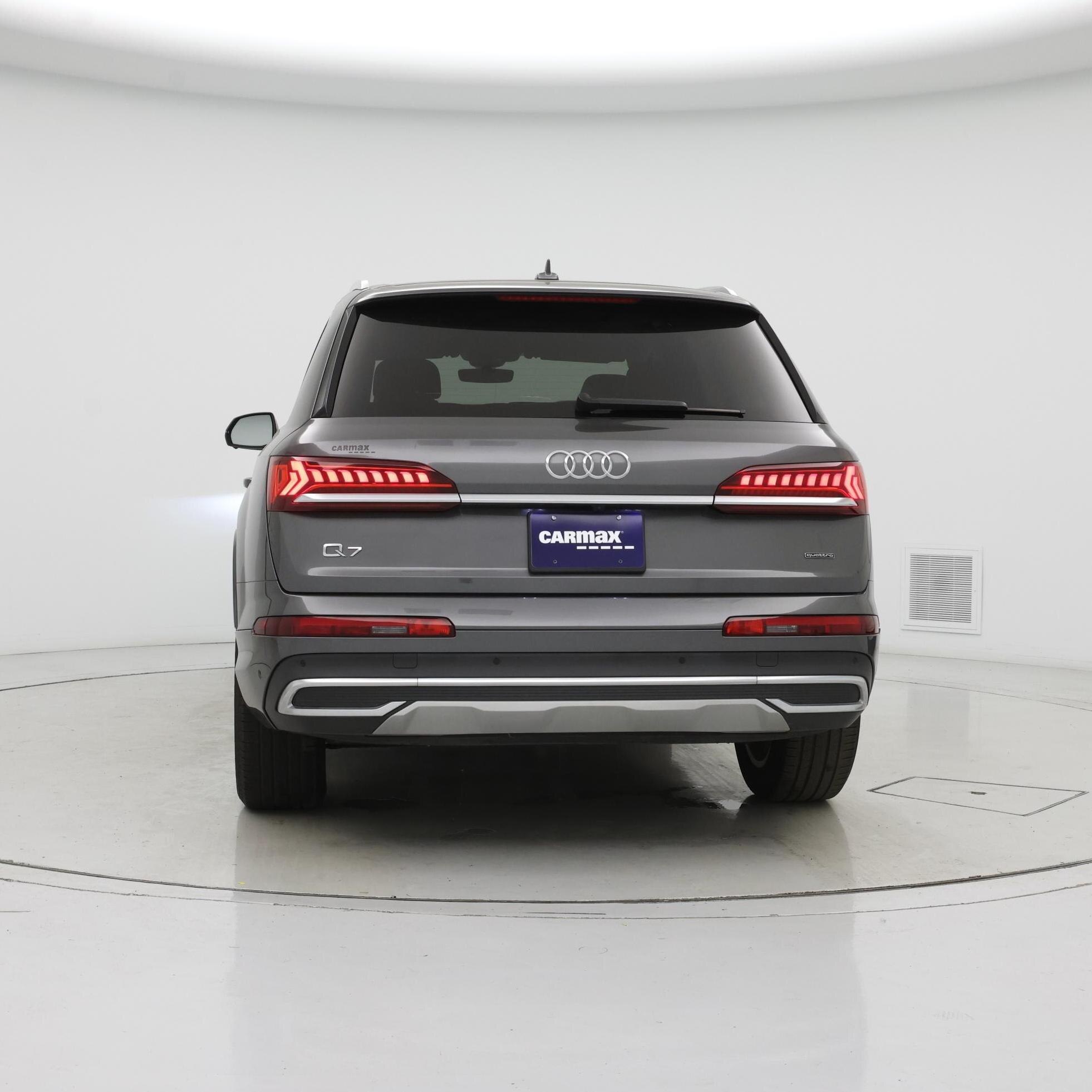 Thumbnail: 2023 Audi Q7 - 6