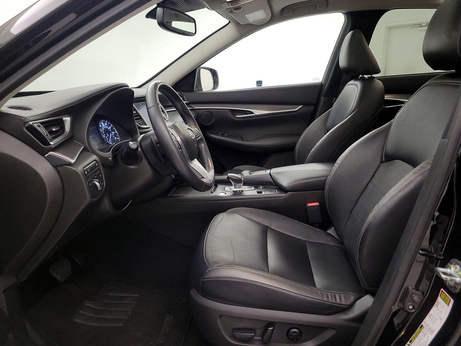 Thumbnail: 2022 INFINITI QX50 - 11