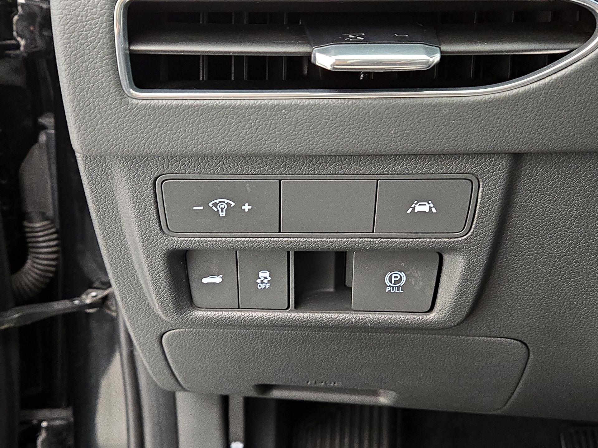 Thumbnail: 2022 Hyundai Sonata - 13