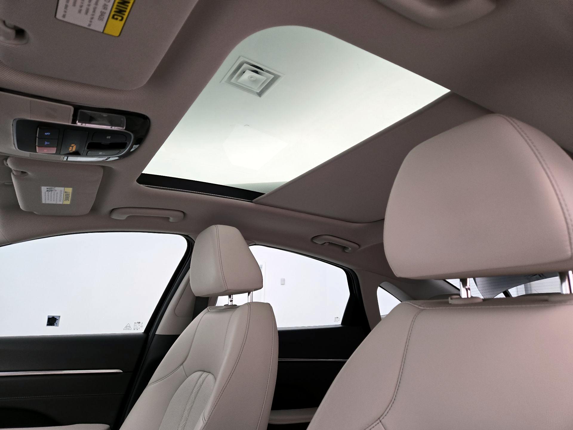 Thumbnail: 2022 Hyundai Sonata - 20